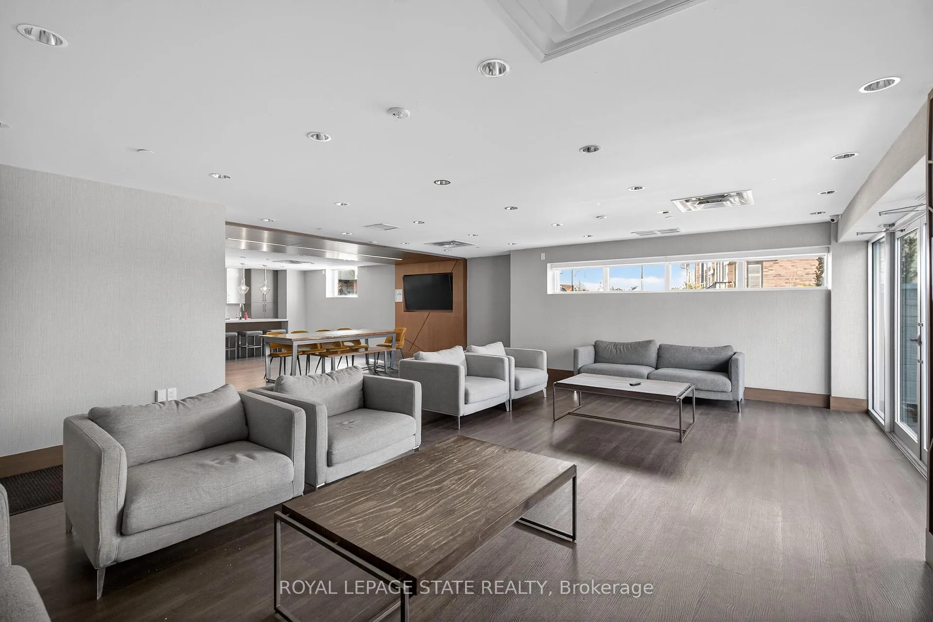 Photo 38 of Unit 509, 16 Markle Crescent, Hamilton, Ancaster — HOMEH