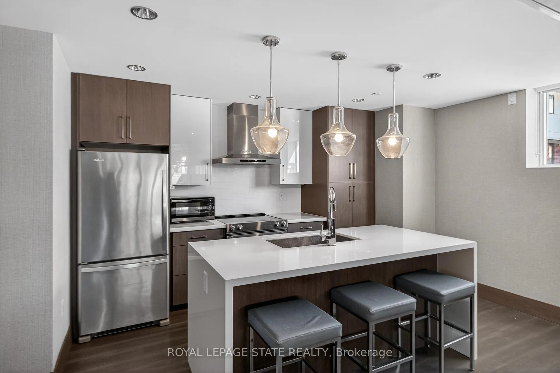Photo 43 of Unit 509, 16 Markle Crescent, Hamilton, Ancaster — HOMEH