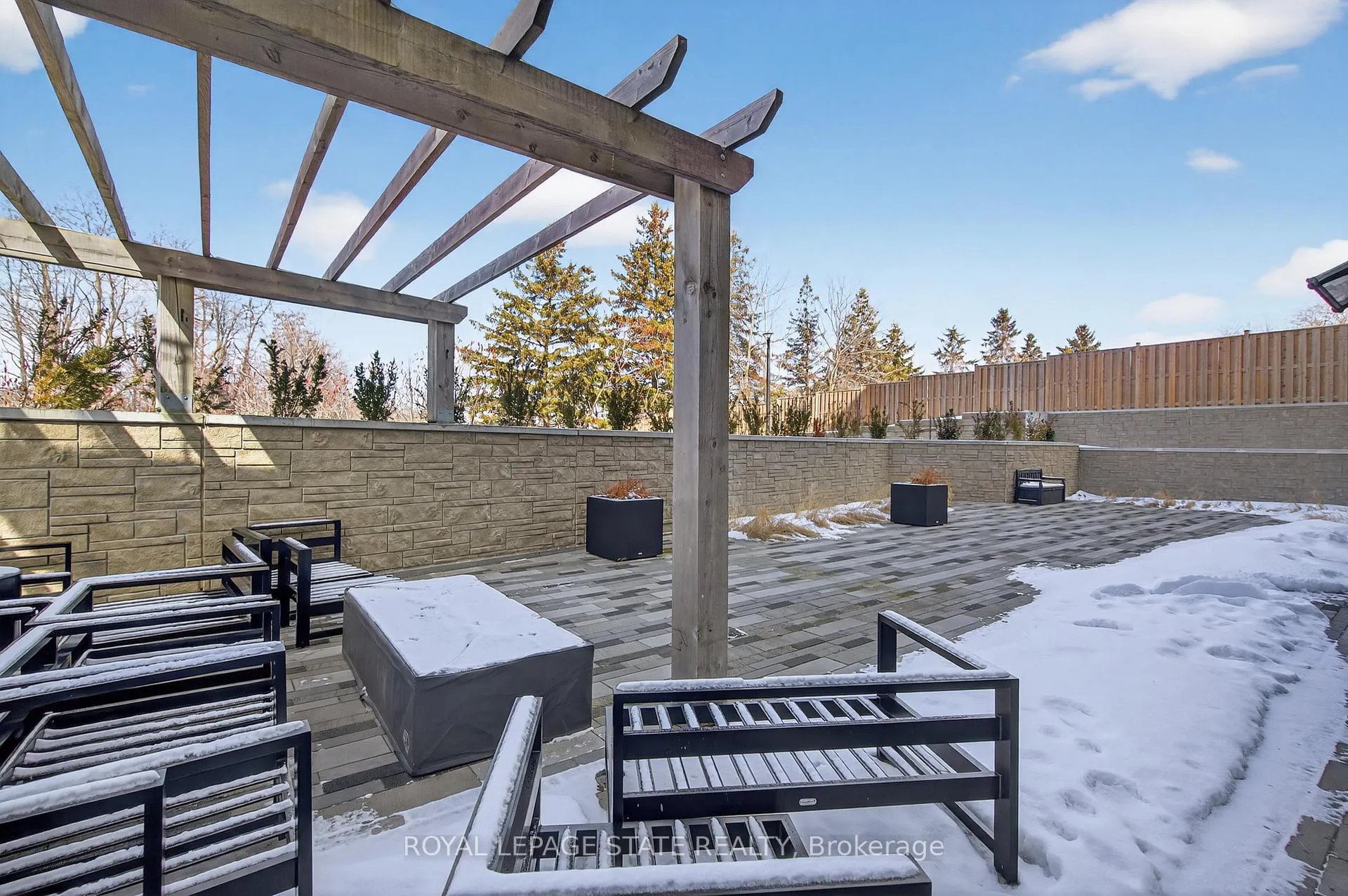 Photo 44 of Unit 509, 16 Markle Crescent, Hamilton, Ancaster — HOMEH