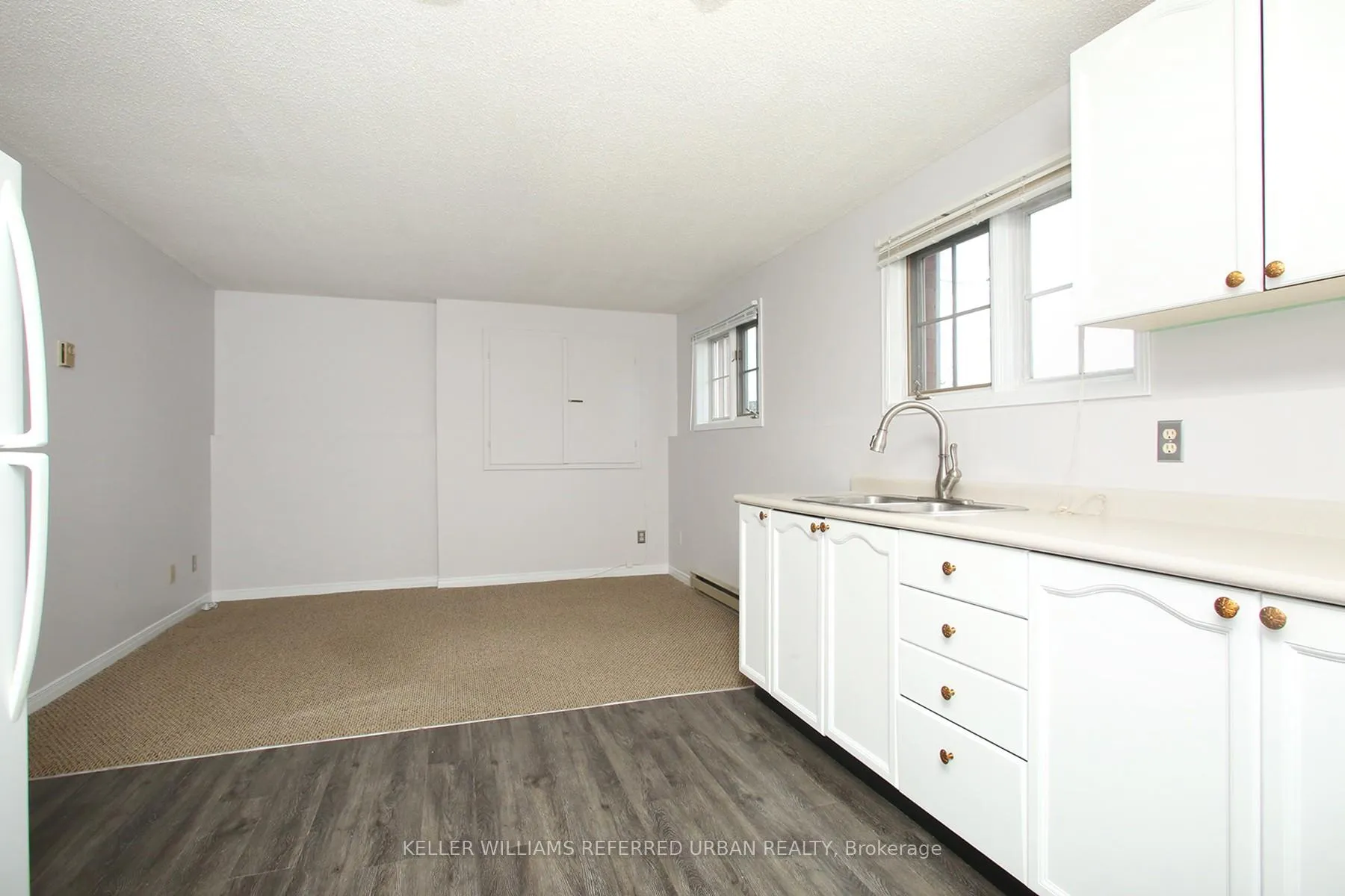 Photo 5 of Unit 2, 42 Tecumseh Avenue, Oshawa, Centennial — HOMEH