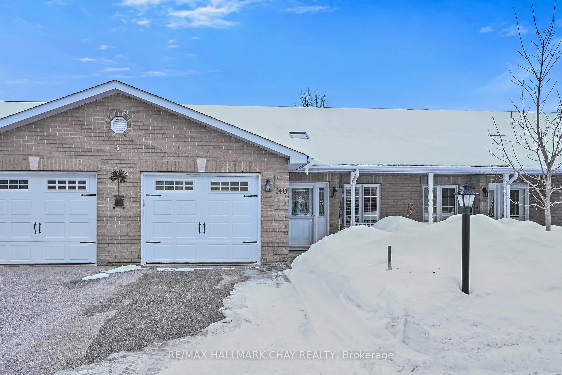 Front of 140 Meadow Lane