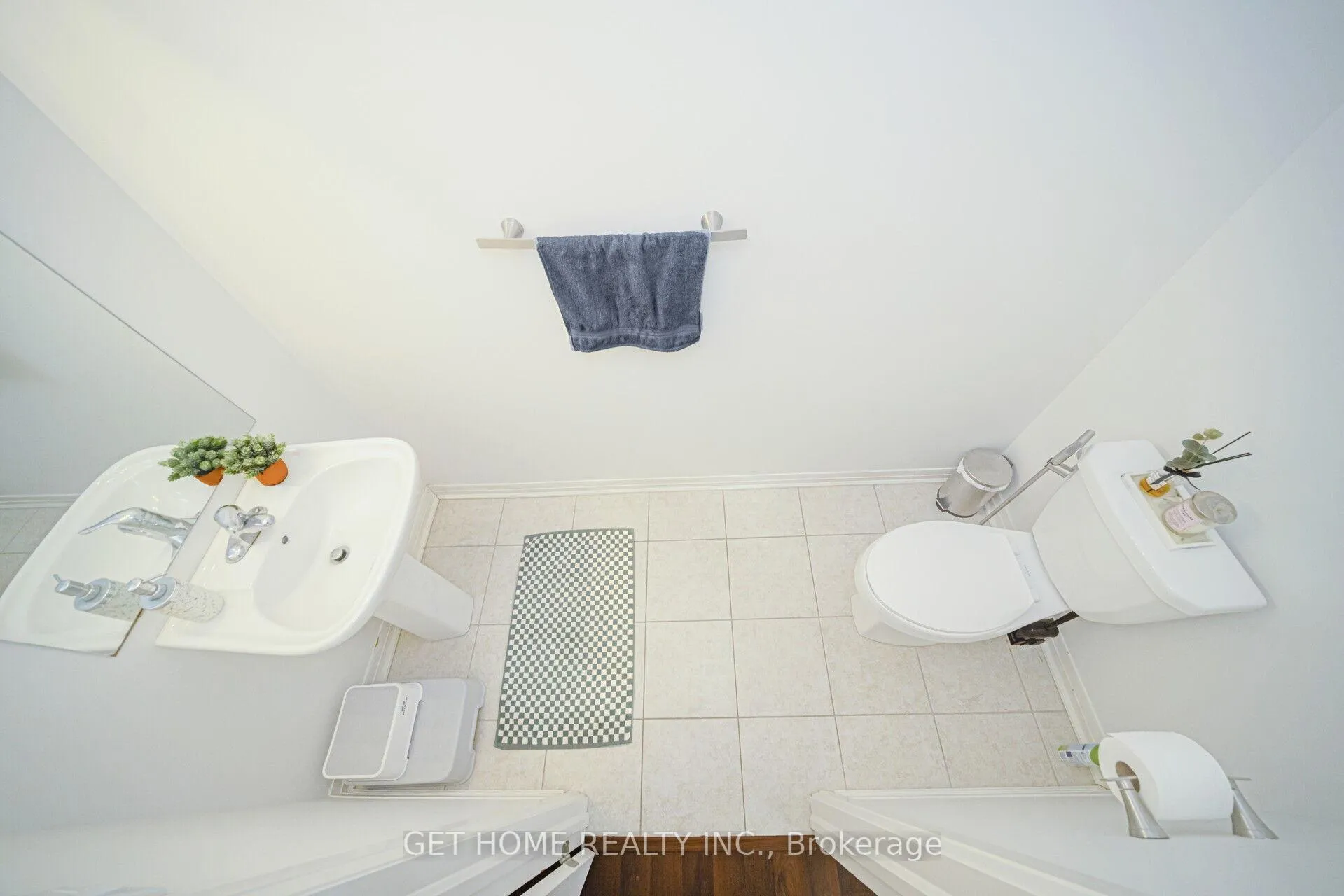 Photo 26 of 62 Pridham Place, New Tecumseth, Tottenham — HOMEH