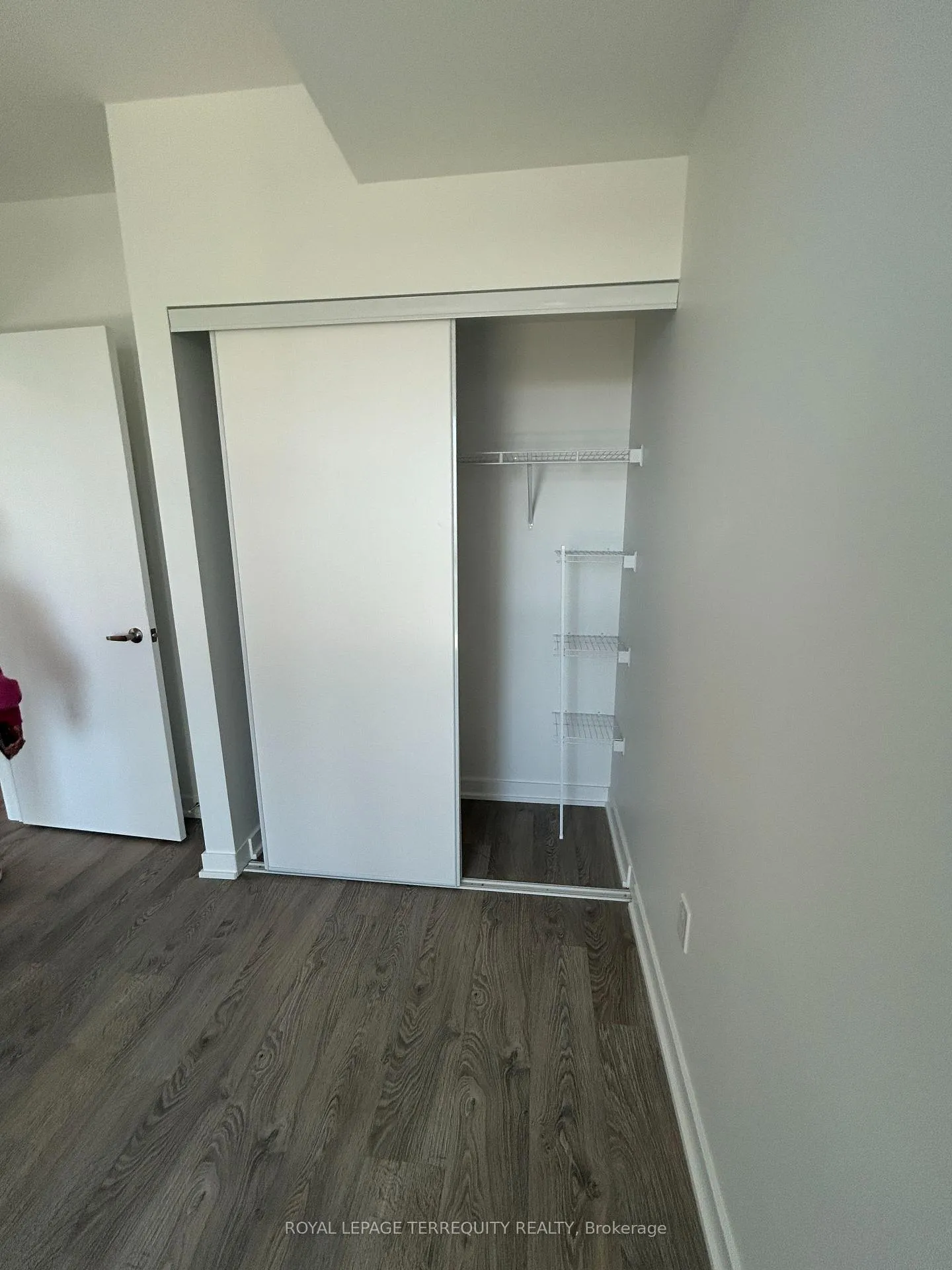 Photo 8 of Unit 302, 720 Whitlock Avenue, Milton, Cobban — HOMEH
