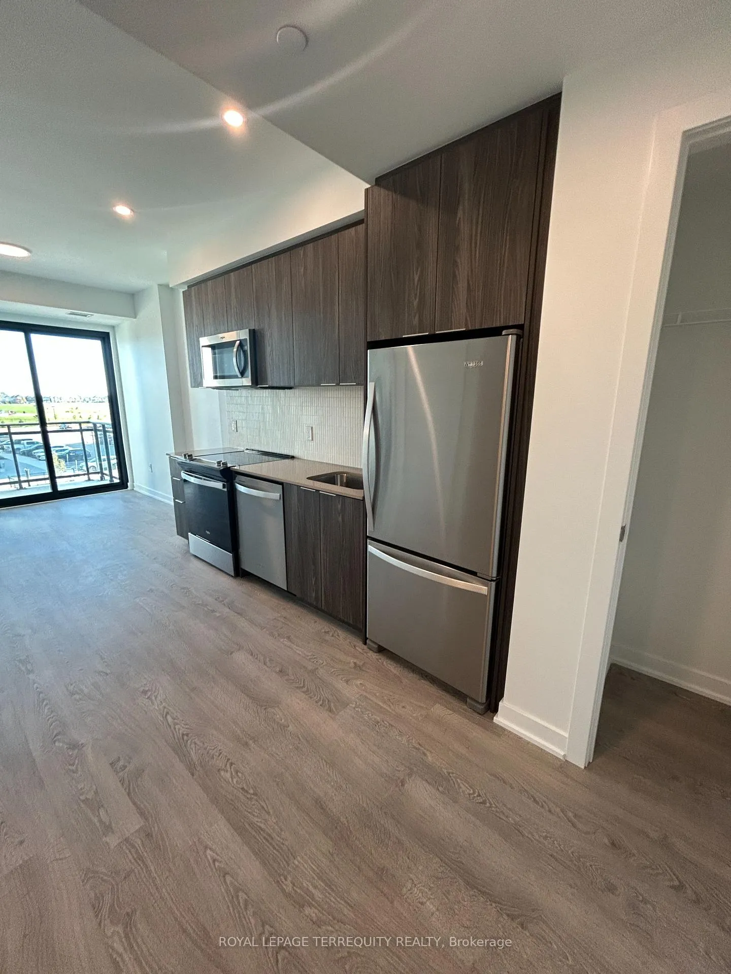 Photo 9 of Unit 302, 720 Whitlock Avenue, Milton, Cobban — HOMEH