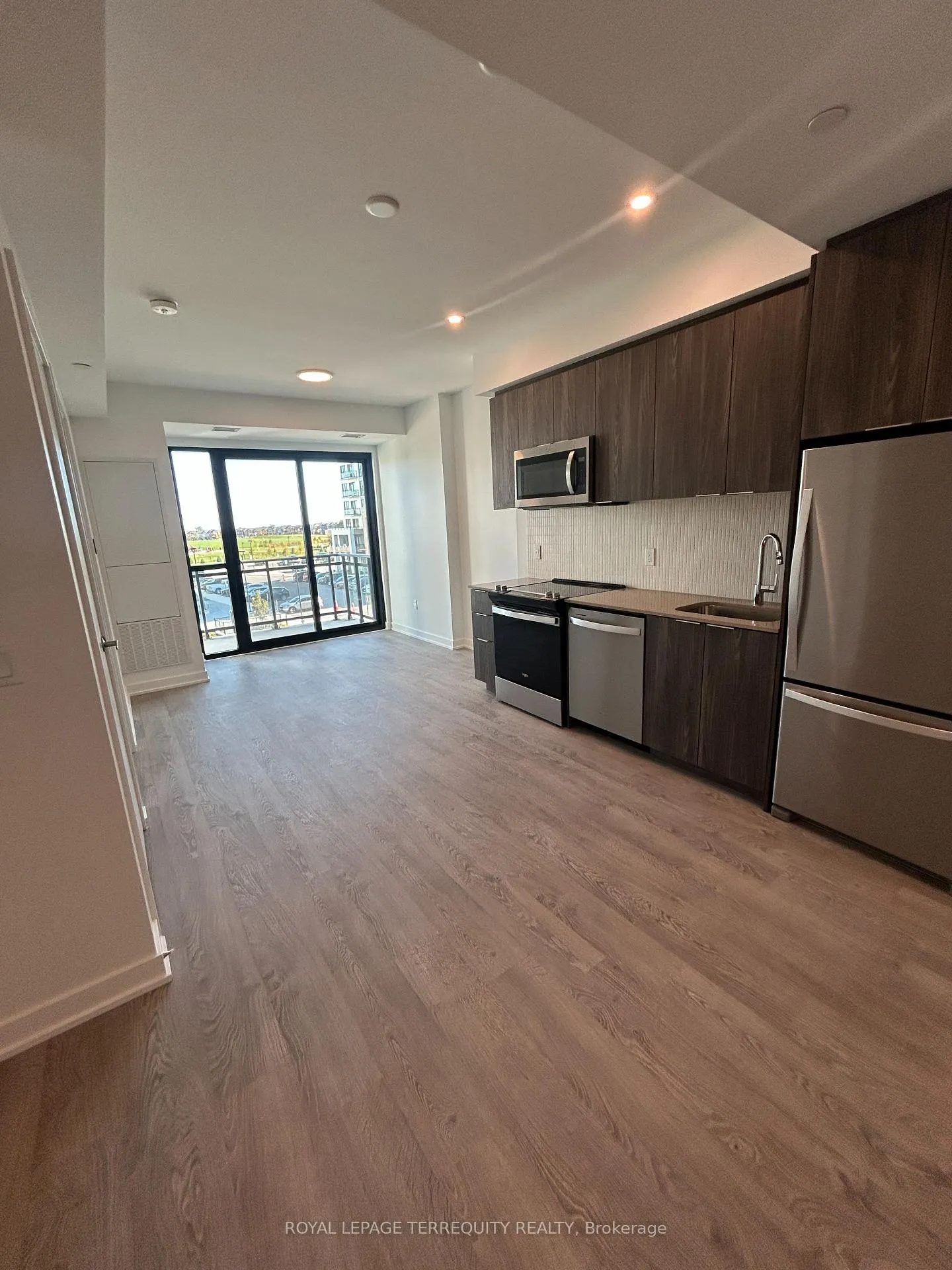 Photo 10 of Unit 302, 720 Whitlock Avenue, Milton, Cobban — HOMEH