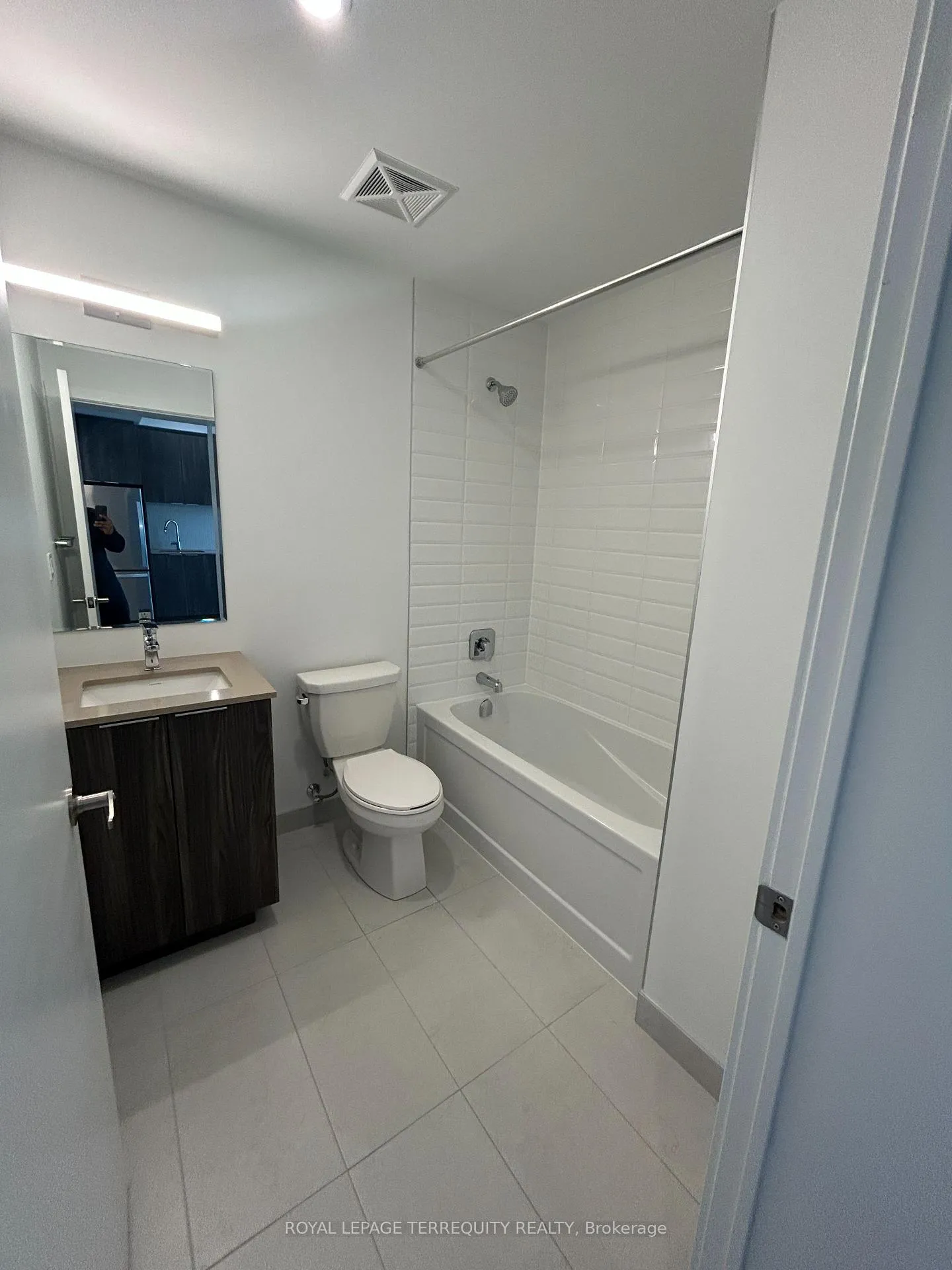 Photo 16 of Unit 302, 720 Whitlock Avenue, Milton, Cobban — HOMEH