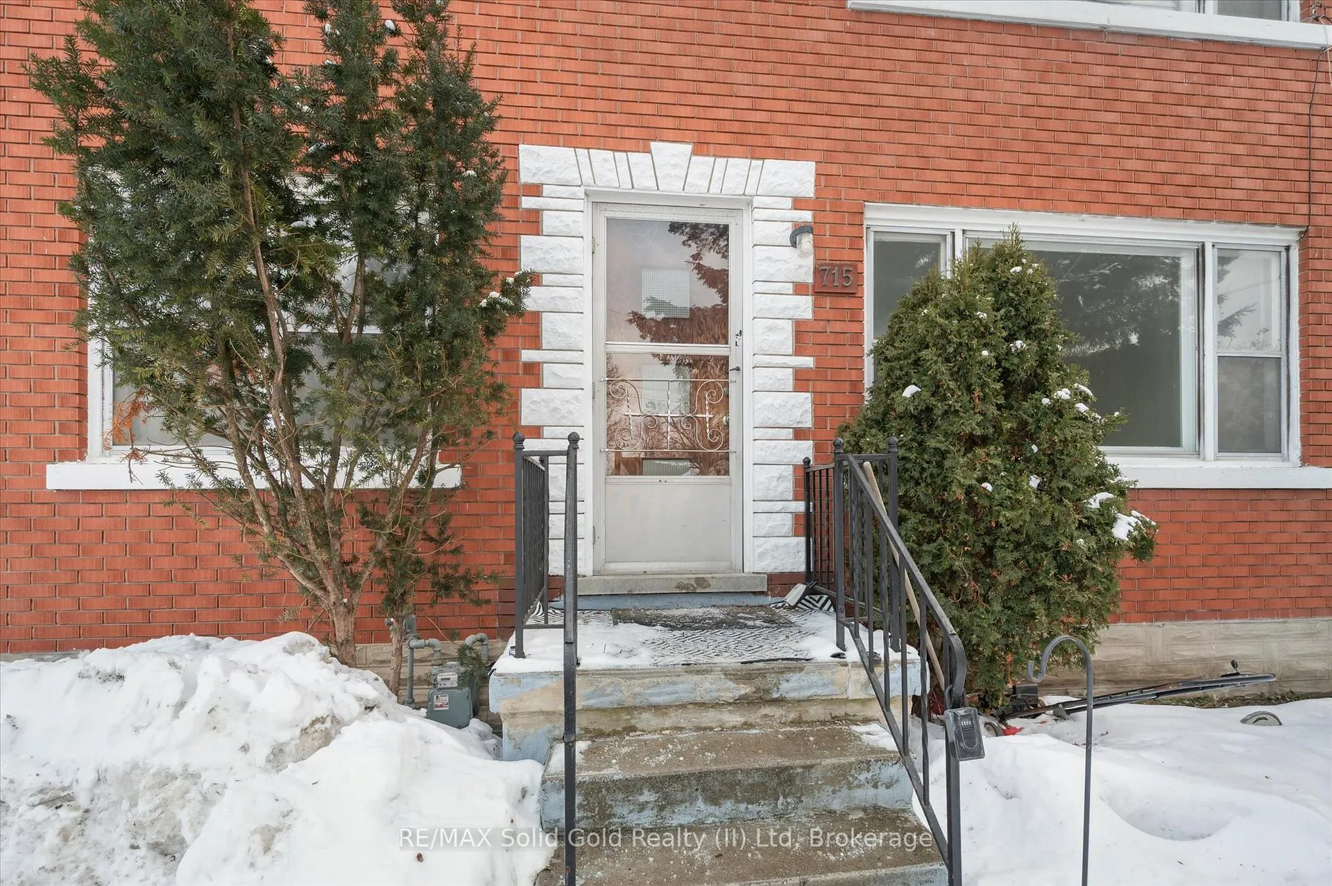 Photo 4 of 715 Frederick Street, Kitchener — HOMEH