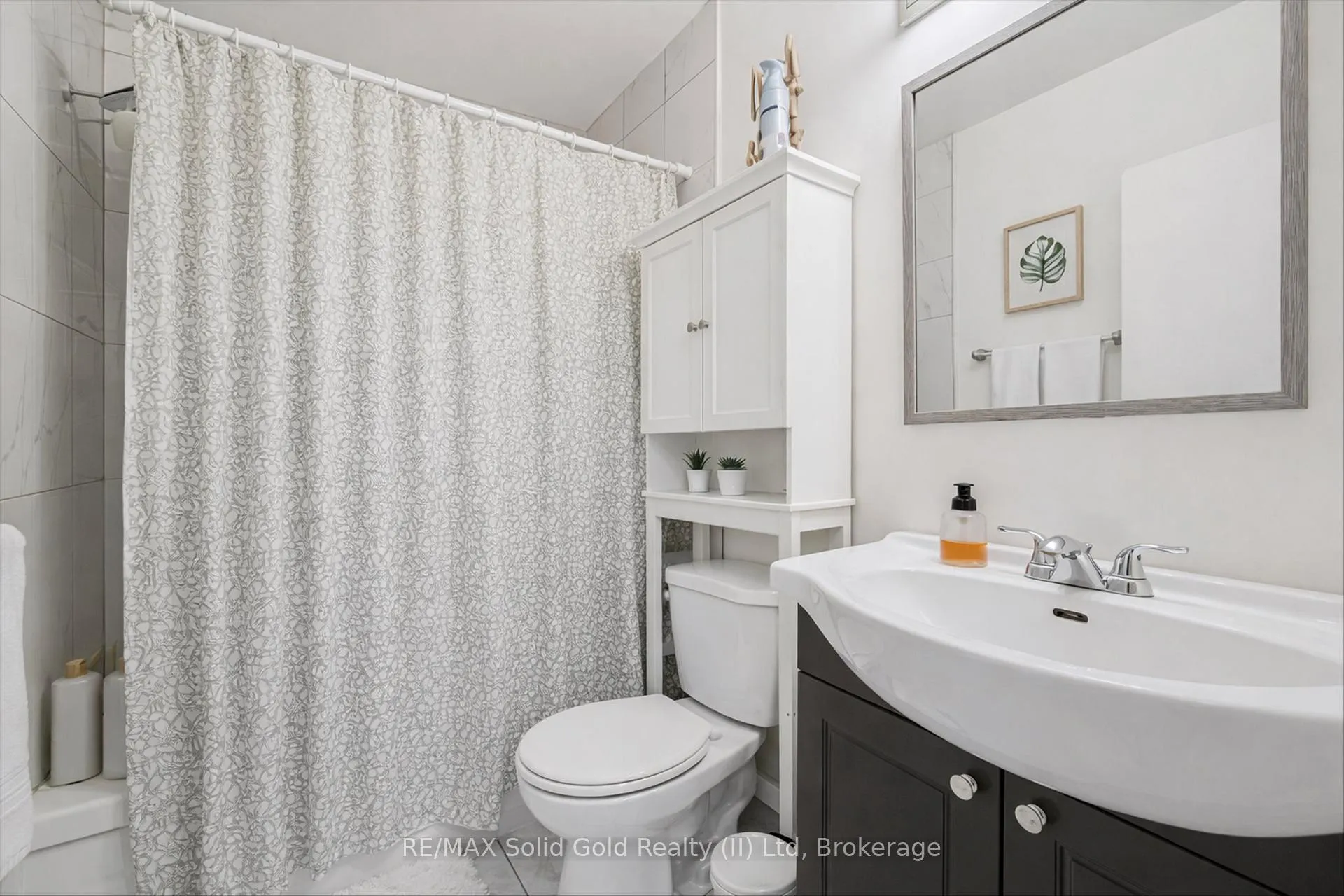 Photo 16 of 715 Frederick Street, Kitchener — HOMEH