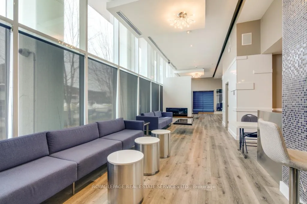 Photo 17 of Unit 831, 90 Stadium Road, Toronto, Niagara — HOMEH
