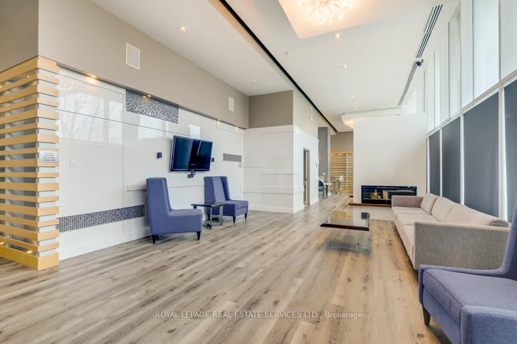 Photo 19 of Unit 831, 90 Stadium Road, Toronto, Niagara — HOMEH