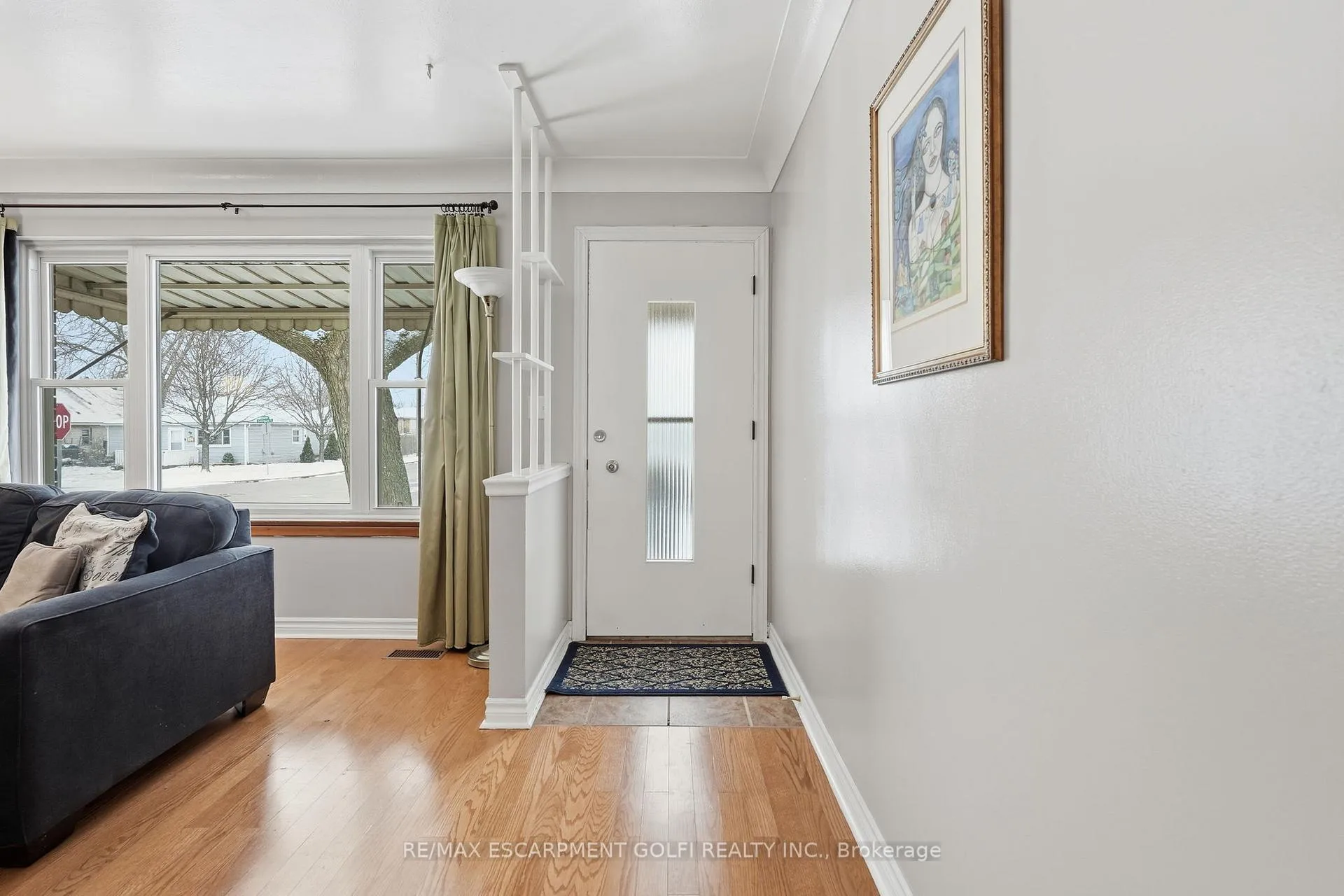 Photo 4 of 319 Vansitmart Avenue, Hamilton, McQuesten — HOMEH
