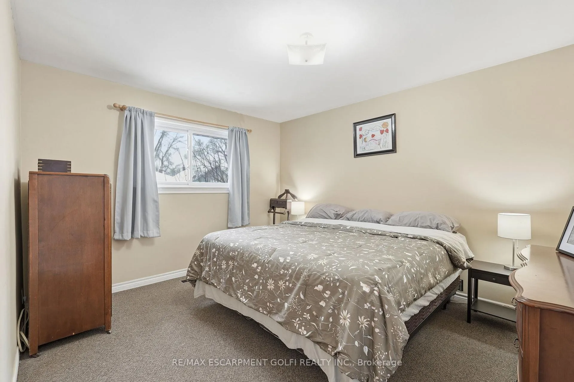Photo 12 of 319 Vansitmart Avenue, Hamilton, McQuesten — HOMEH