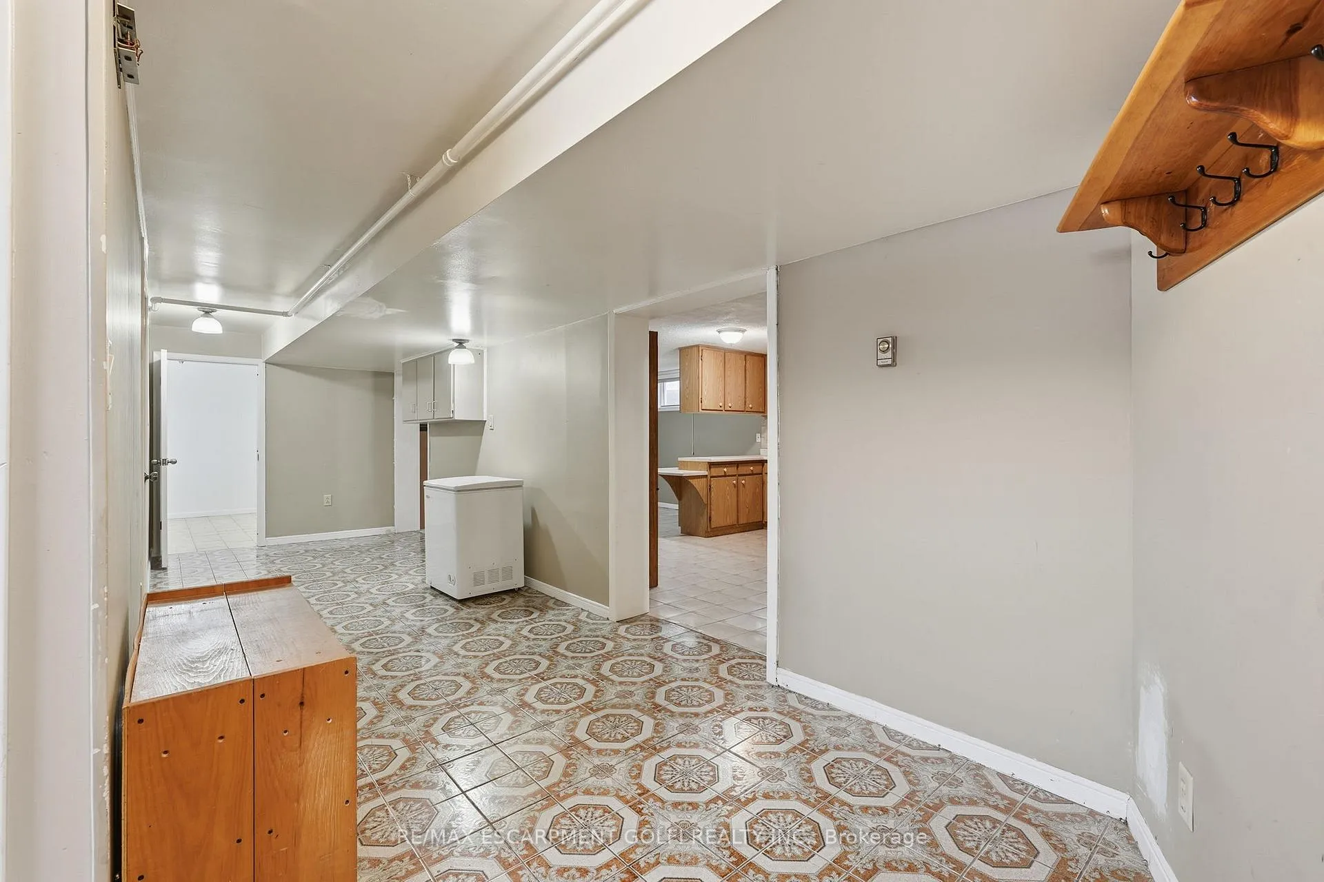 Photo 17 of 319 Vansitmart Avenue, Hamilton, McQuesten — HOMEH