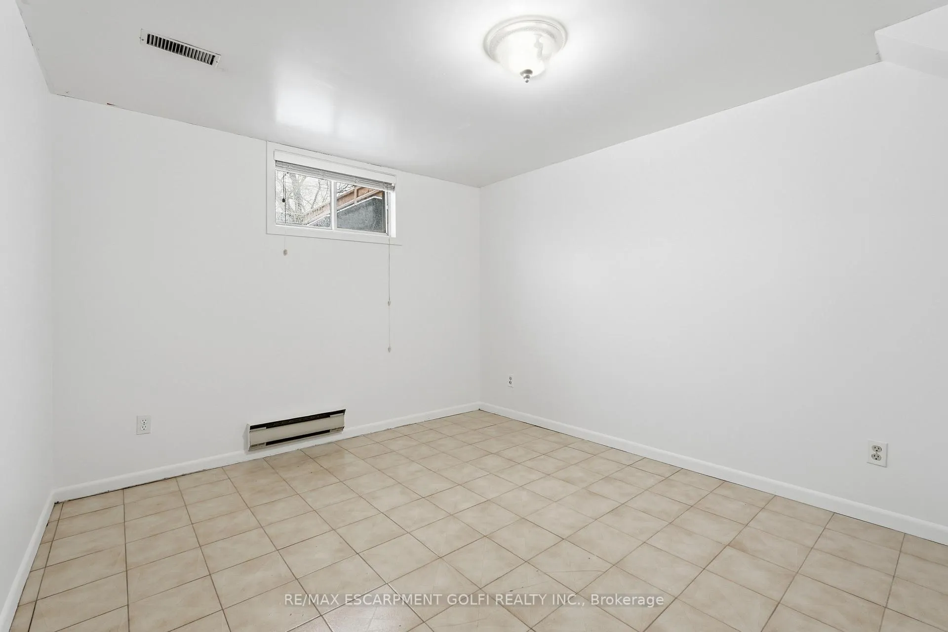 Photo 27 of 319 Vansitmart Avenue, Hamilton, McQuesten — HOMEH