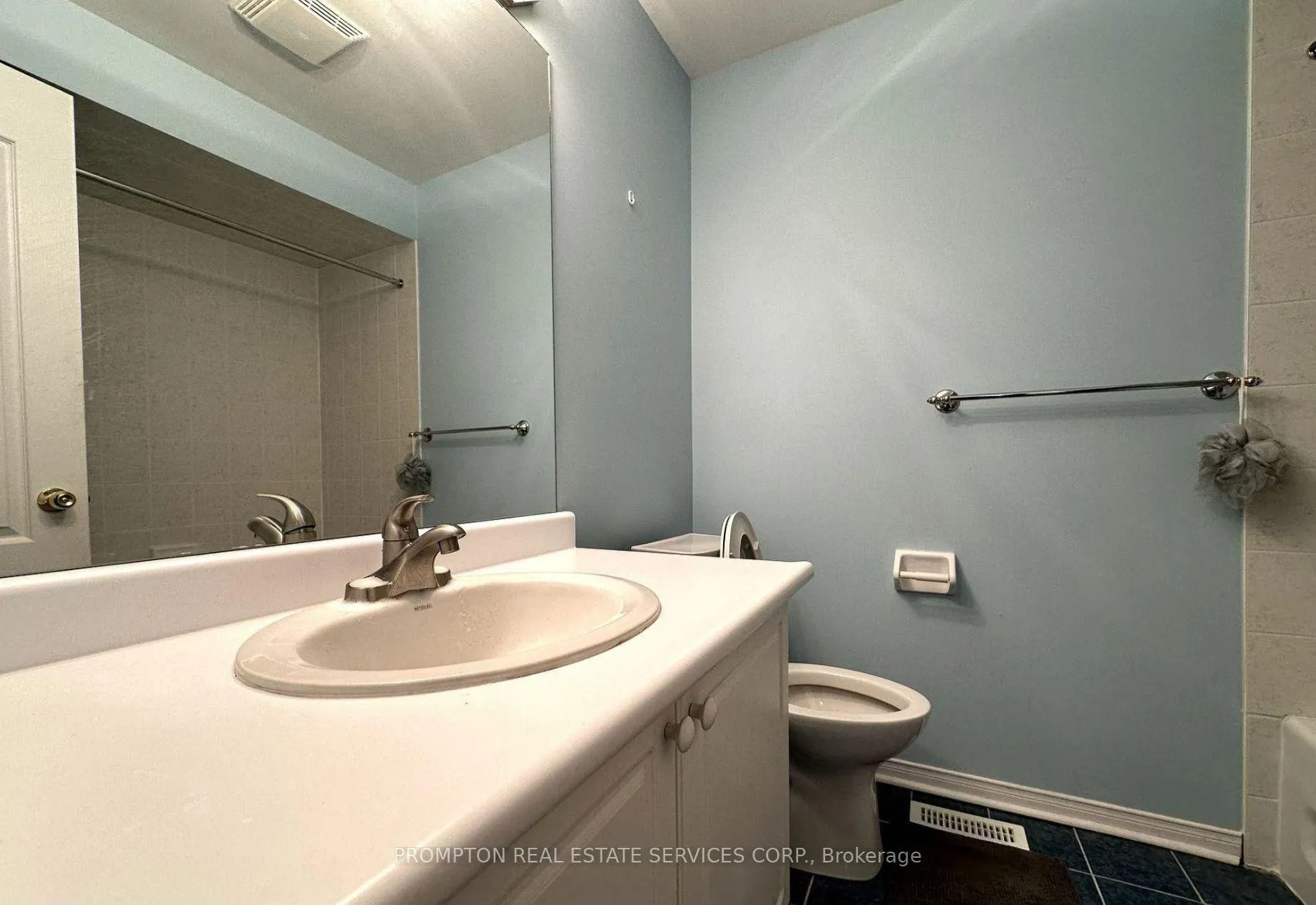 Photo 10 of 236 Everett Street, Markham, Wismer — HOMEH