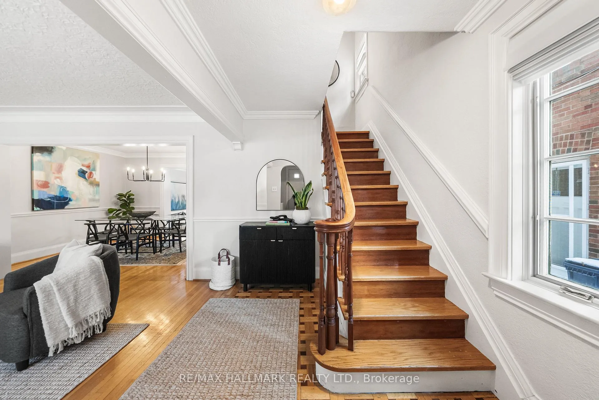 Photo 3 of 117 Airdrie Road, Toronto, Leaside — HOMEH