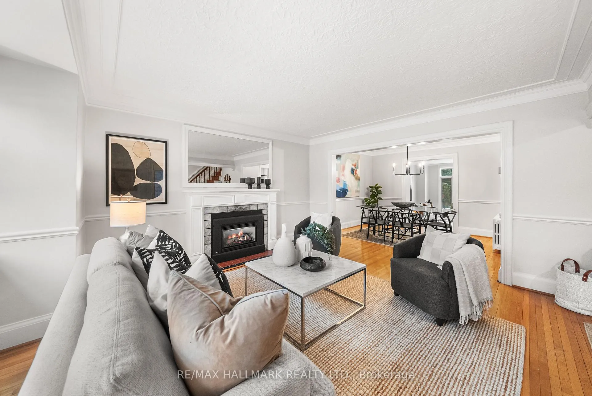 Photo 6 of 117 Airdrie Road, Toronto, Leaside — HOMEH