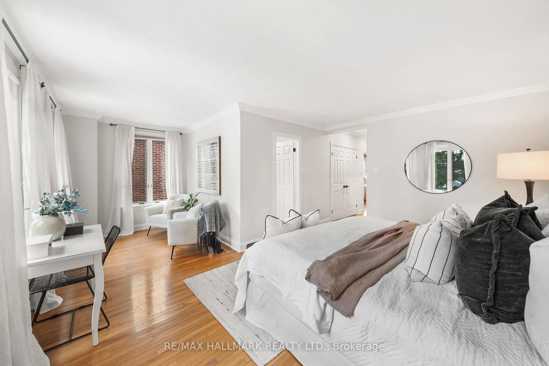 Photo 23 of 117 Airdrie Road, Toronto, Leaside — HOMEH
