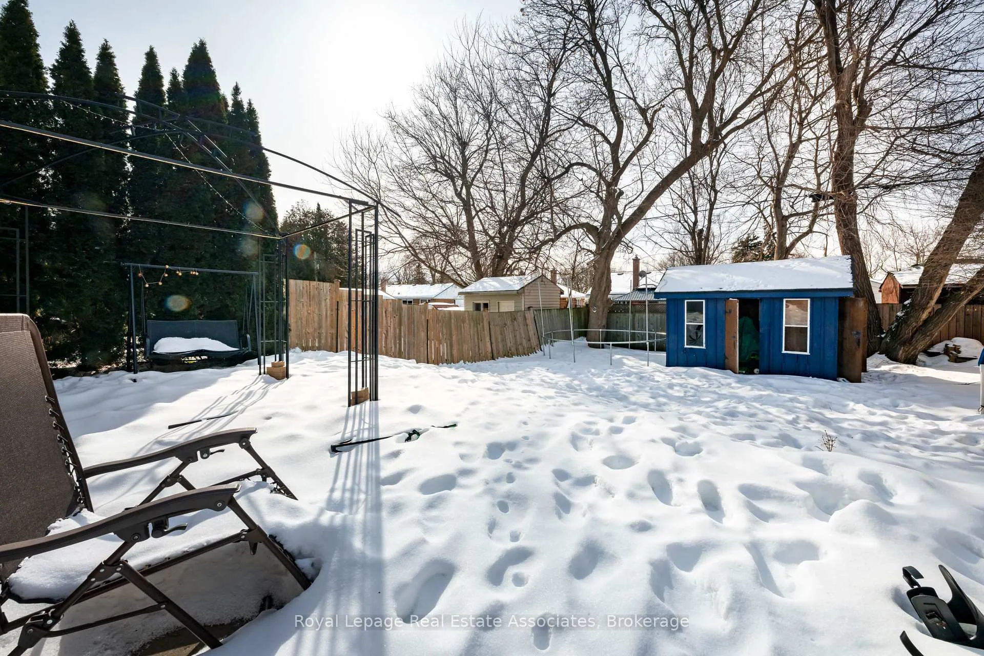 Photo 42 of 55 McIntyre Crescent, Halton Hills, Georgetown — HOMEH