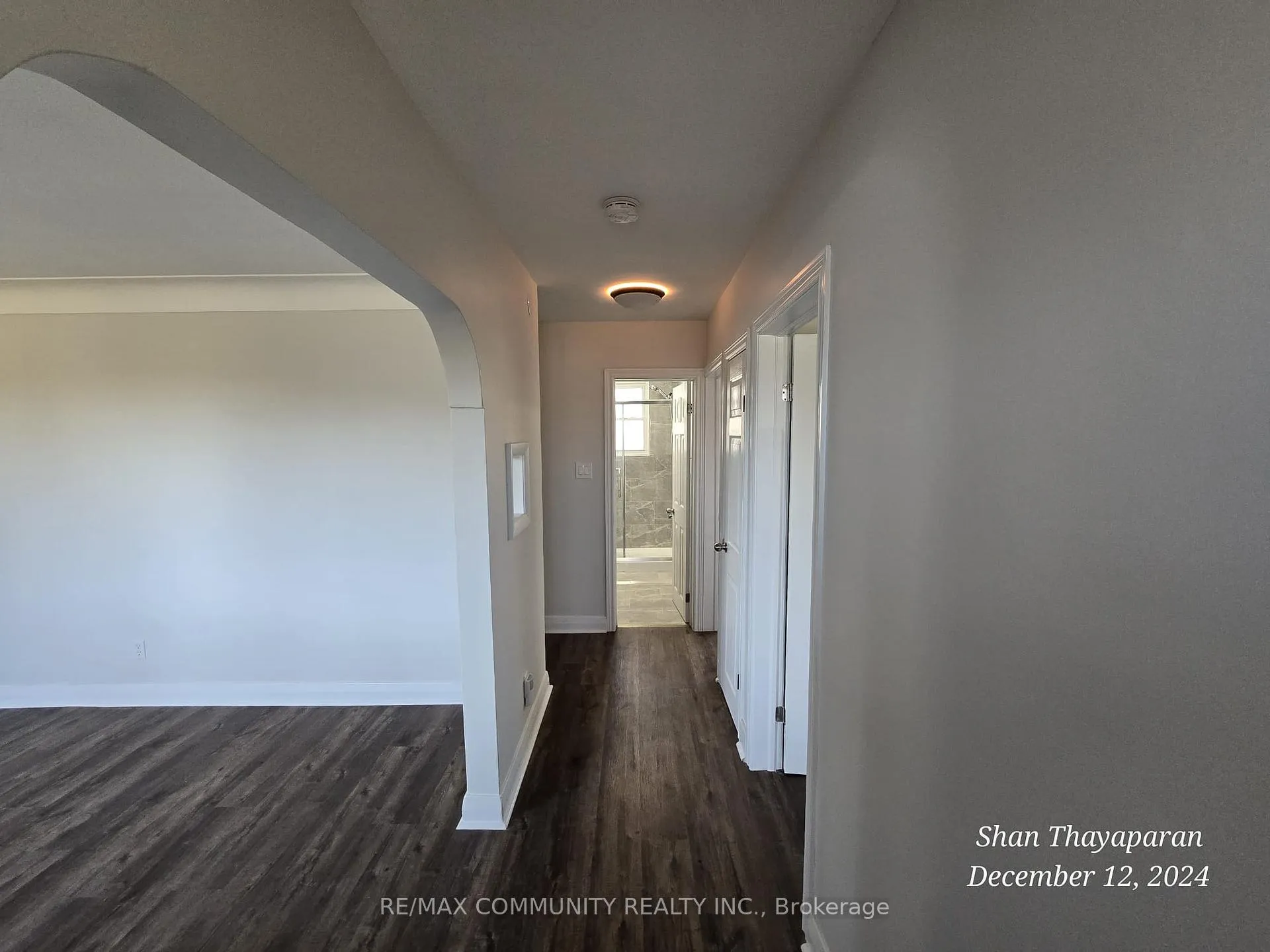 Photo 4 of 6023 Montrose Road, Niagara Falls, West Wood — HOMEH