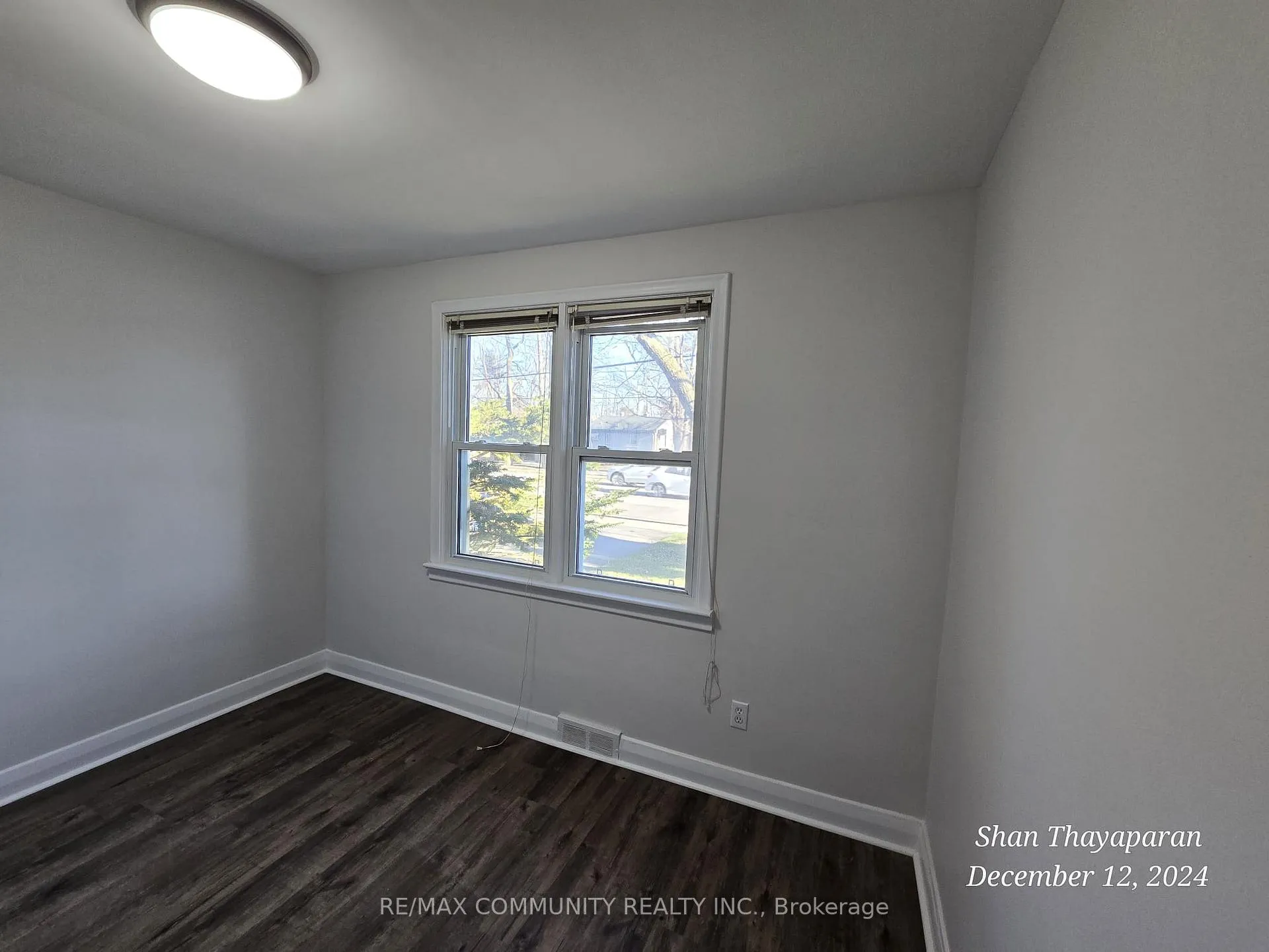 Photo 12 of 6023 Montrose Road, Niagara Falls, West Wood — HOMEH