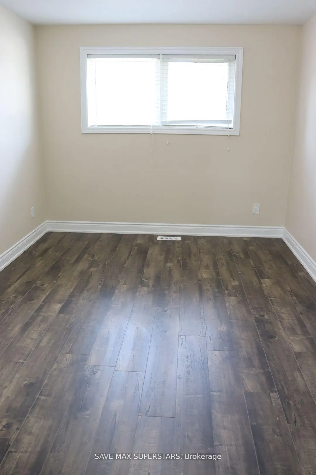 Photo 12 of 56 Sanford Crescent, Brampton, Northwood Park — HOMEH