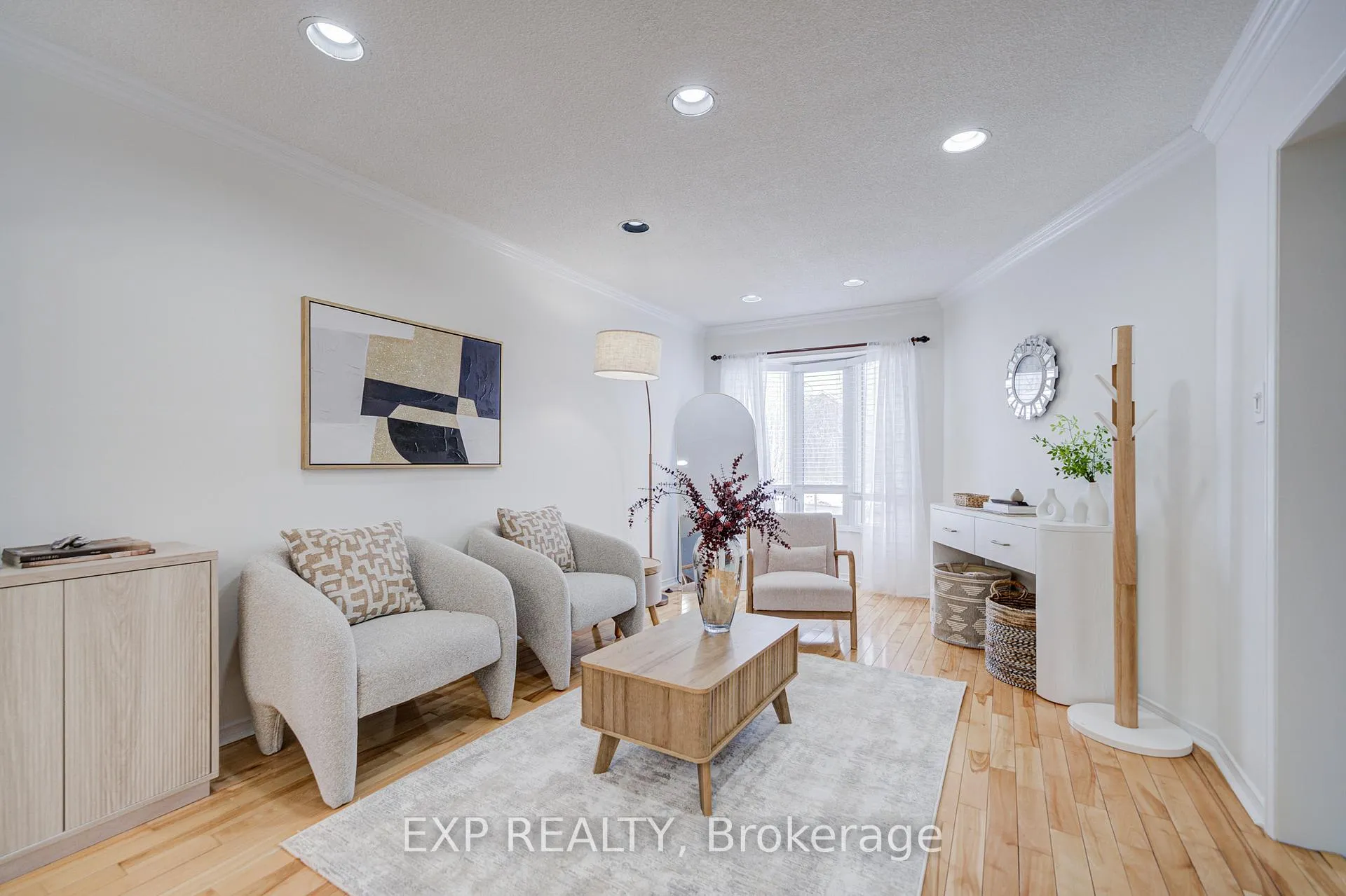 Photo 8 of 20 Joseph Aaron Boulevard, Vaughan, Brownridge — HOMEH