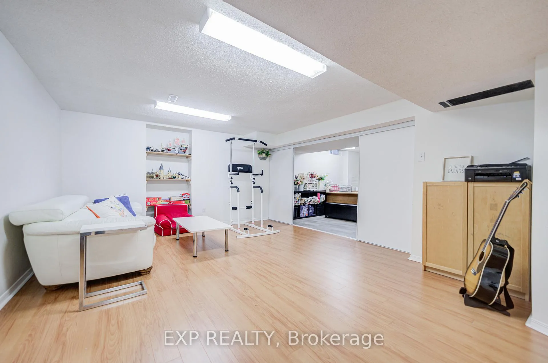 Photo 41 of 20 Joseph Aaron Boulevard, Vaughan, Brownridge — HOMEH