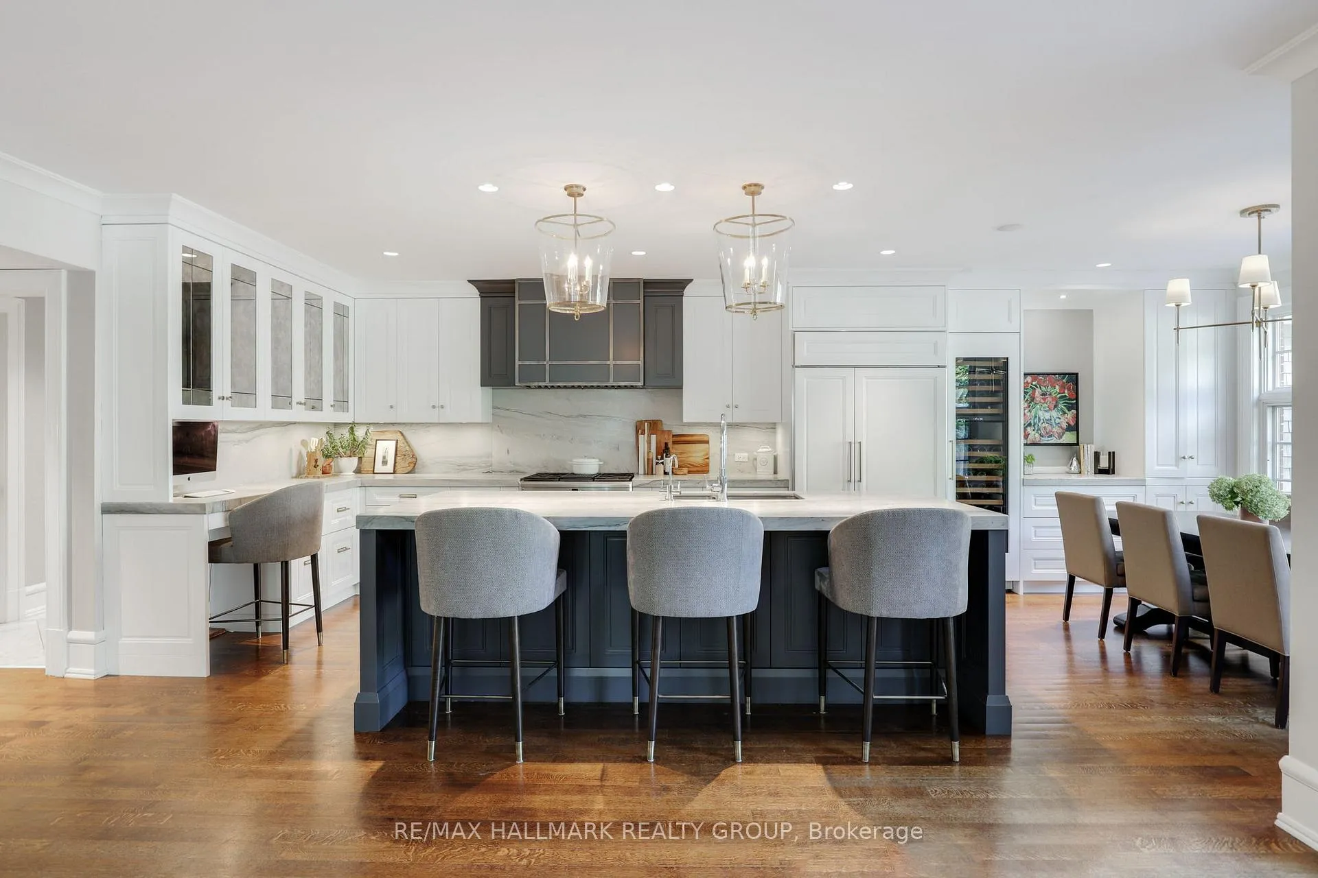 Photo 11 of 525 Piccadilly Avenue, Ottawa, Ottawa West — HOMEH