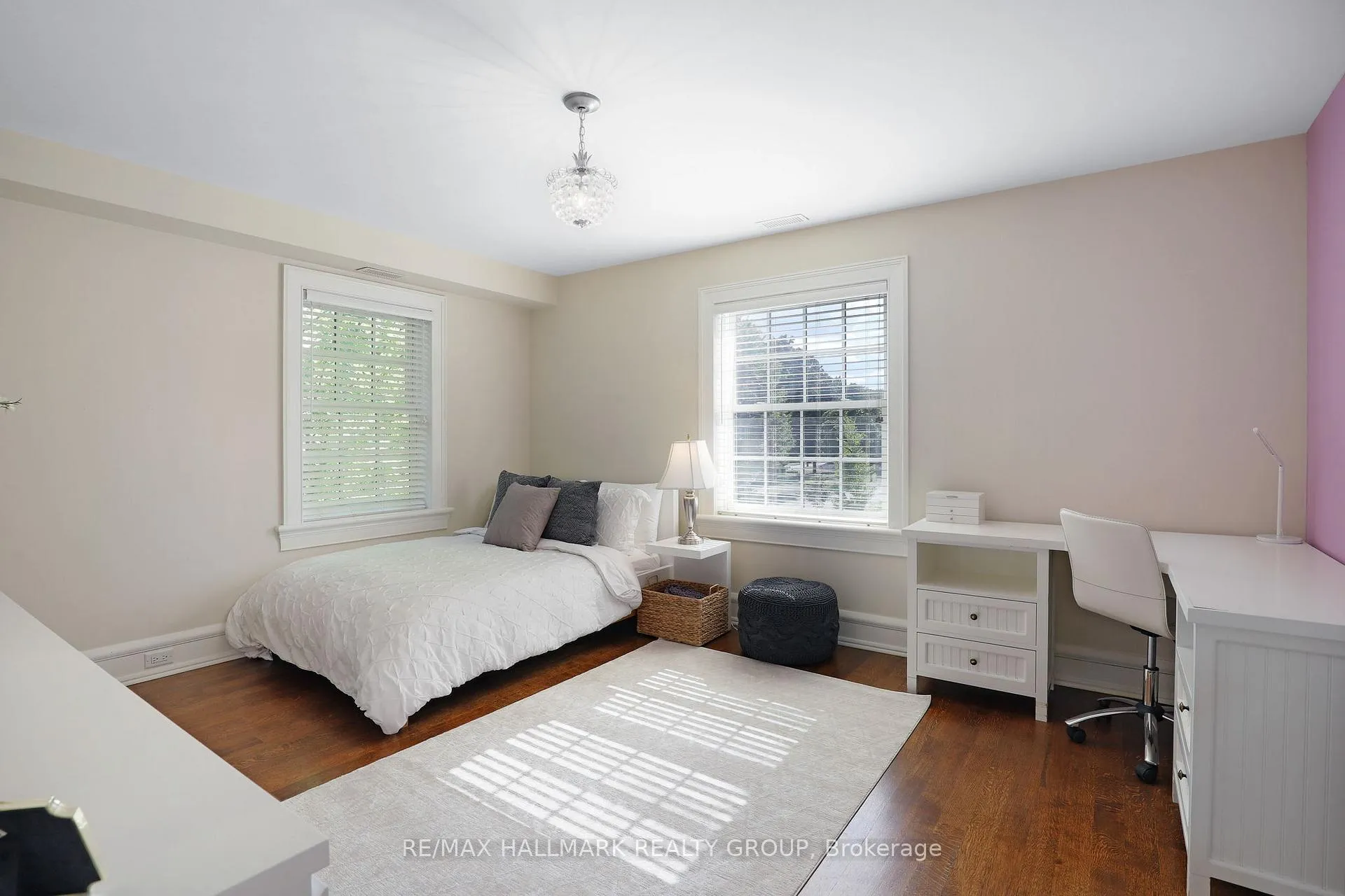 Photo 30 of 525 Piccadilly Avenue, Ottawa, Ottawa West — HOMEH
