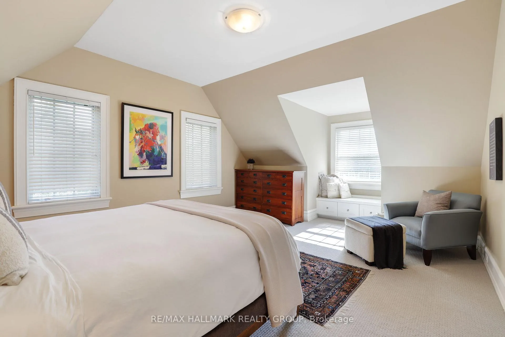 Photo 33 of 525 Piccadilly Avenue, Ottawa, Ottawa West — HOMEH