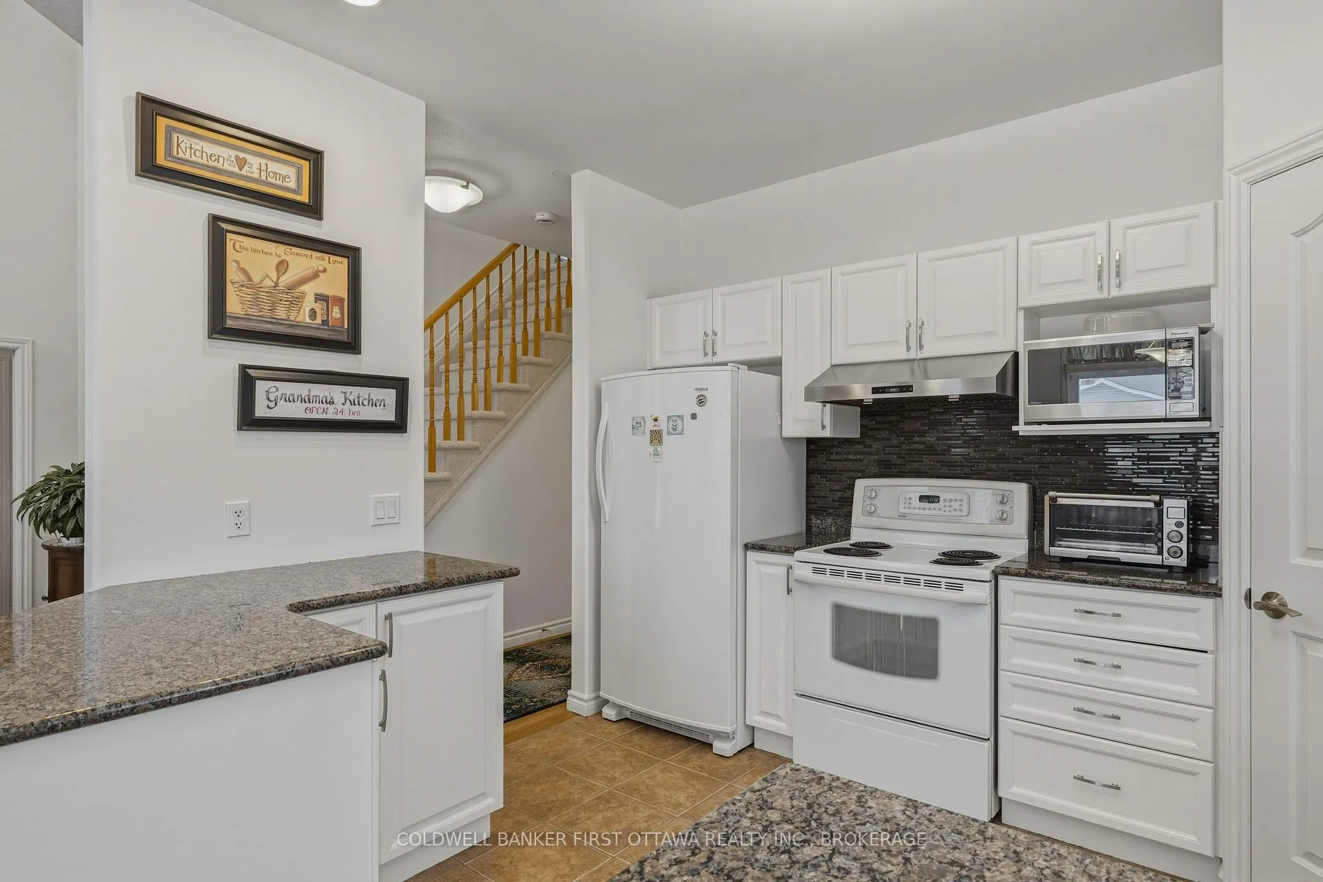 Photo 11 of 335 Ellesmeer Avenue, Kingston, City Northwest — HOMEH