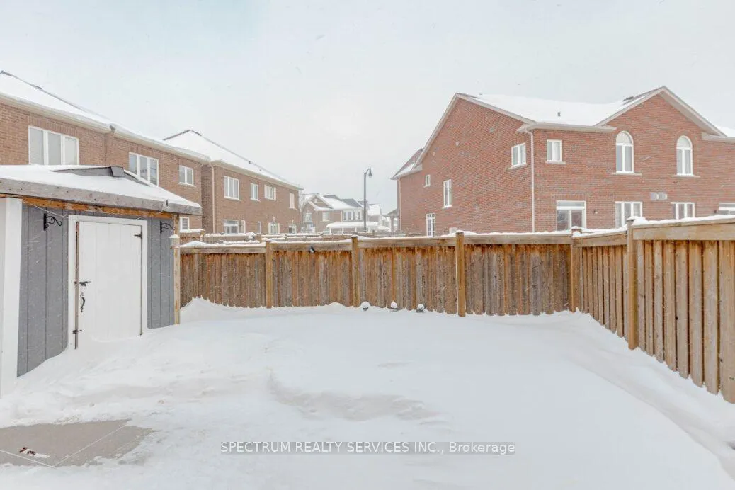 Photo 22 of 97 Kempenfelt Trail, Brampton, Northwest Brampton — HOMEH