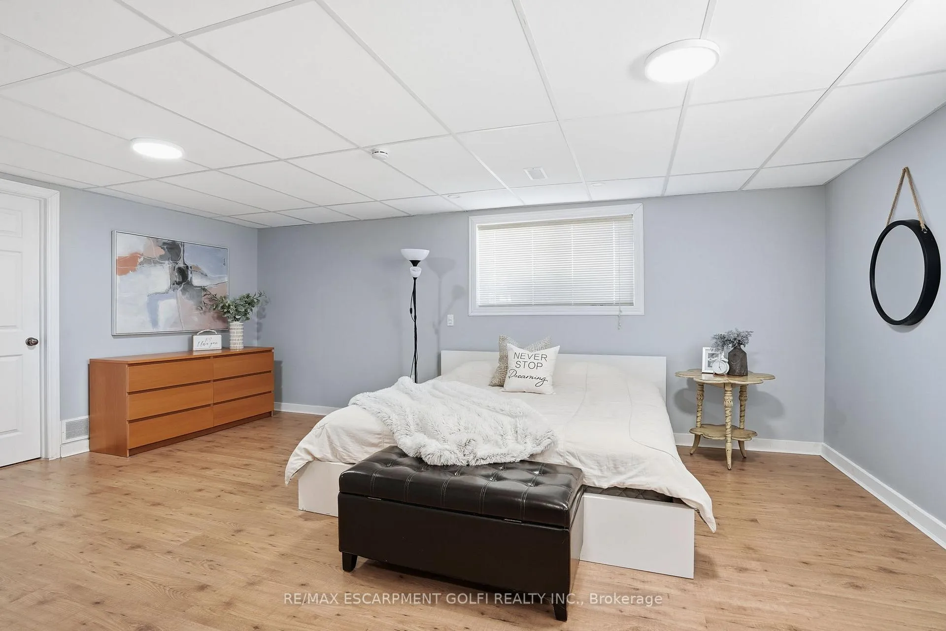 Photo 20 of 8407 Heikoop Crescent, Niagara Falls, Forestview — HOMEH