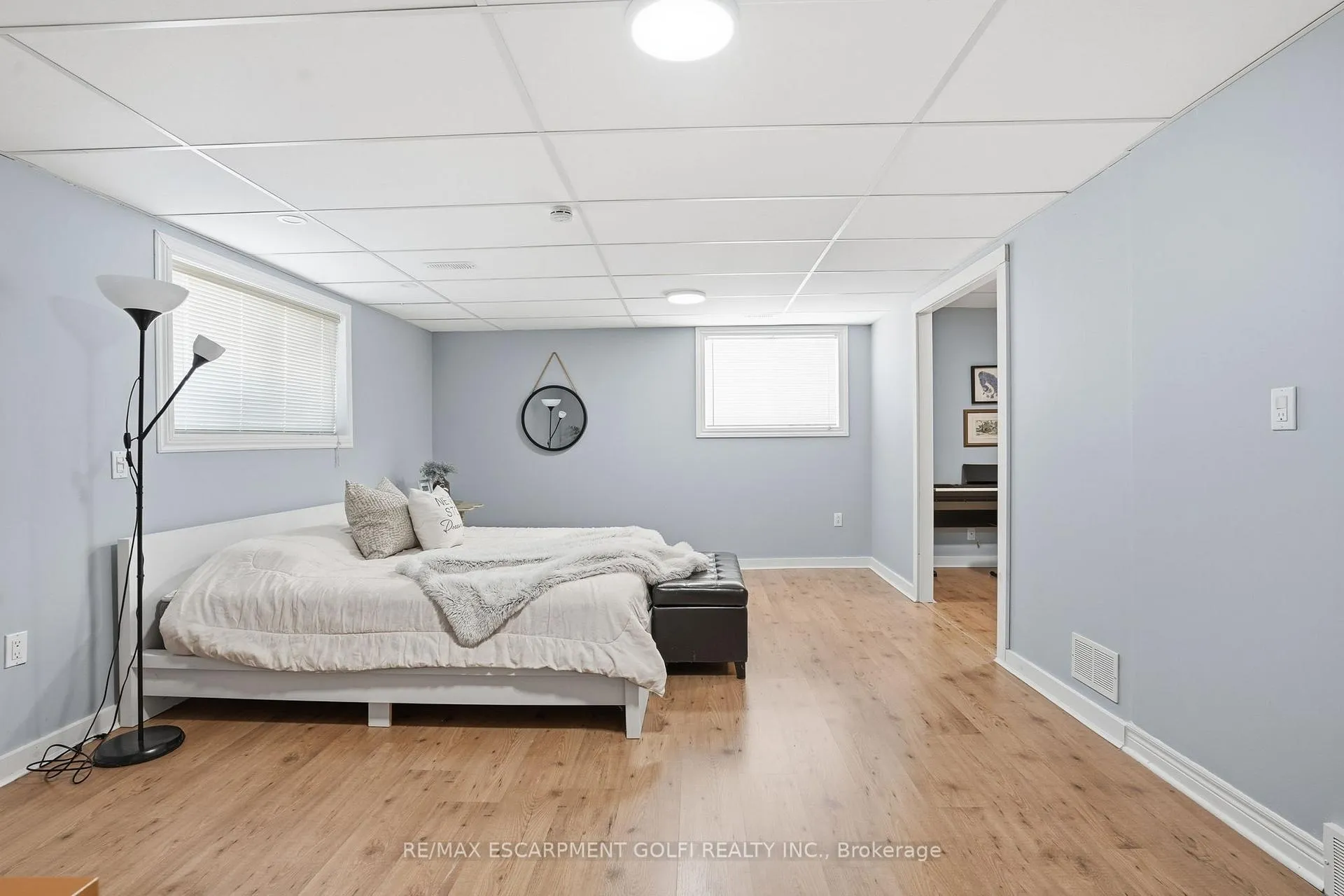 Photo 21 of 8407 Heikoop Crescent, Niagara Falls, Forestview — HOMEH