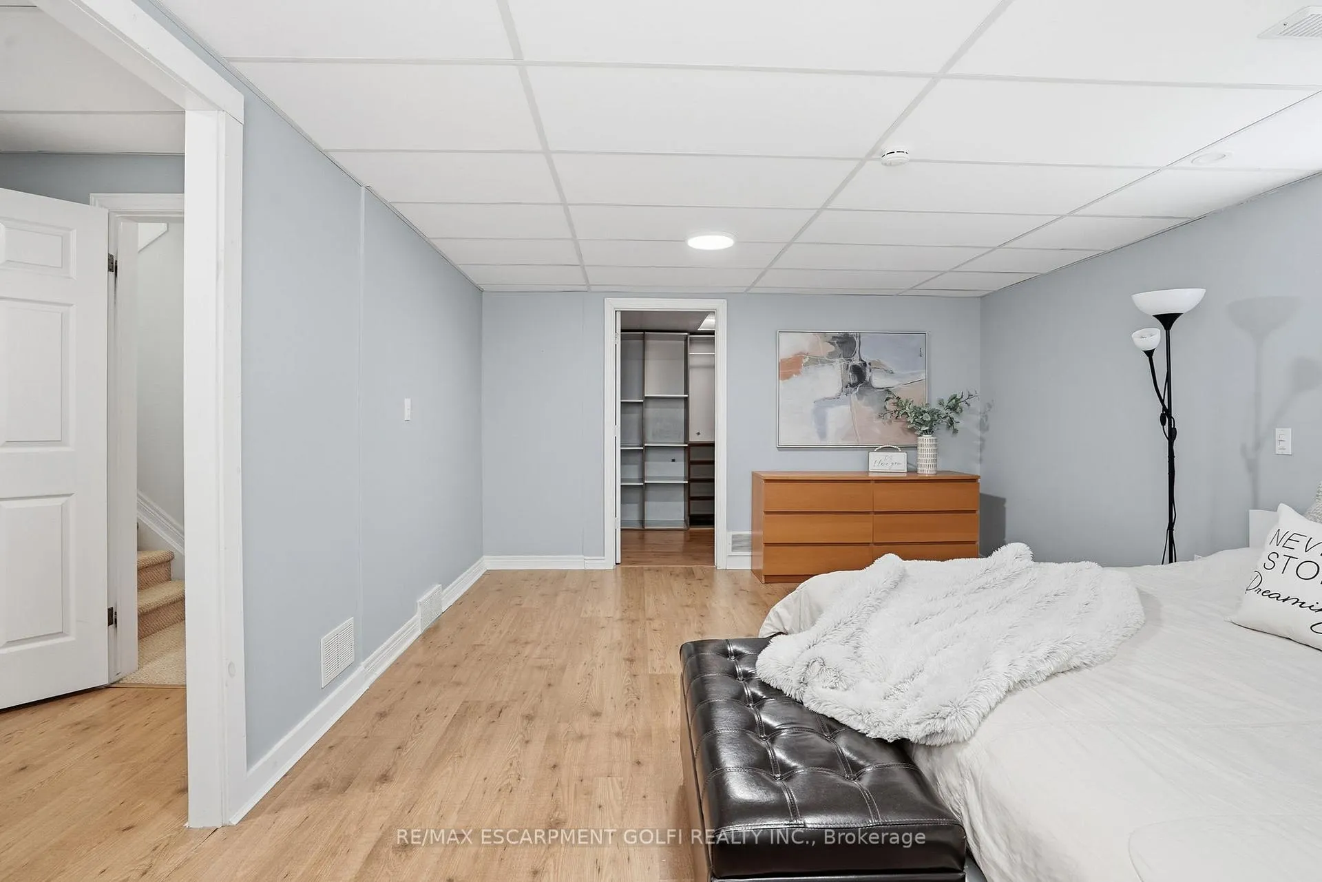 Photo 22 of 8407 Heikoop Crescent, Niagara Falls, Forestview — HOMEH