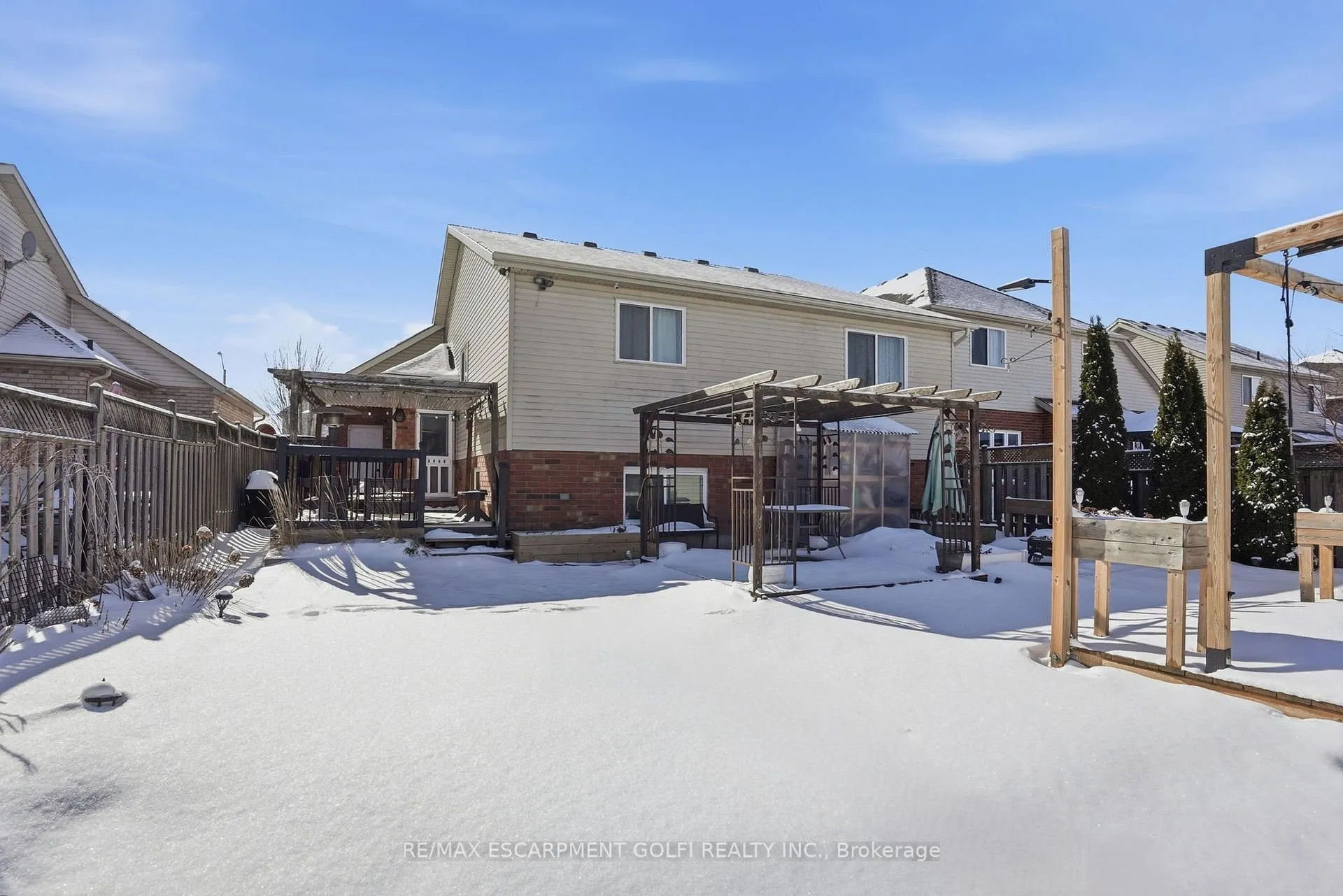 Photo 30 of 8407 Heikoop Crescent, Niagara Falls, Forestview — HOMEH
