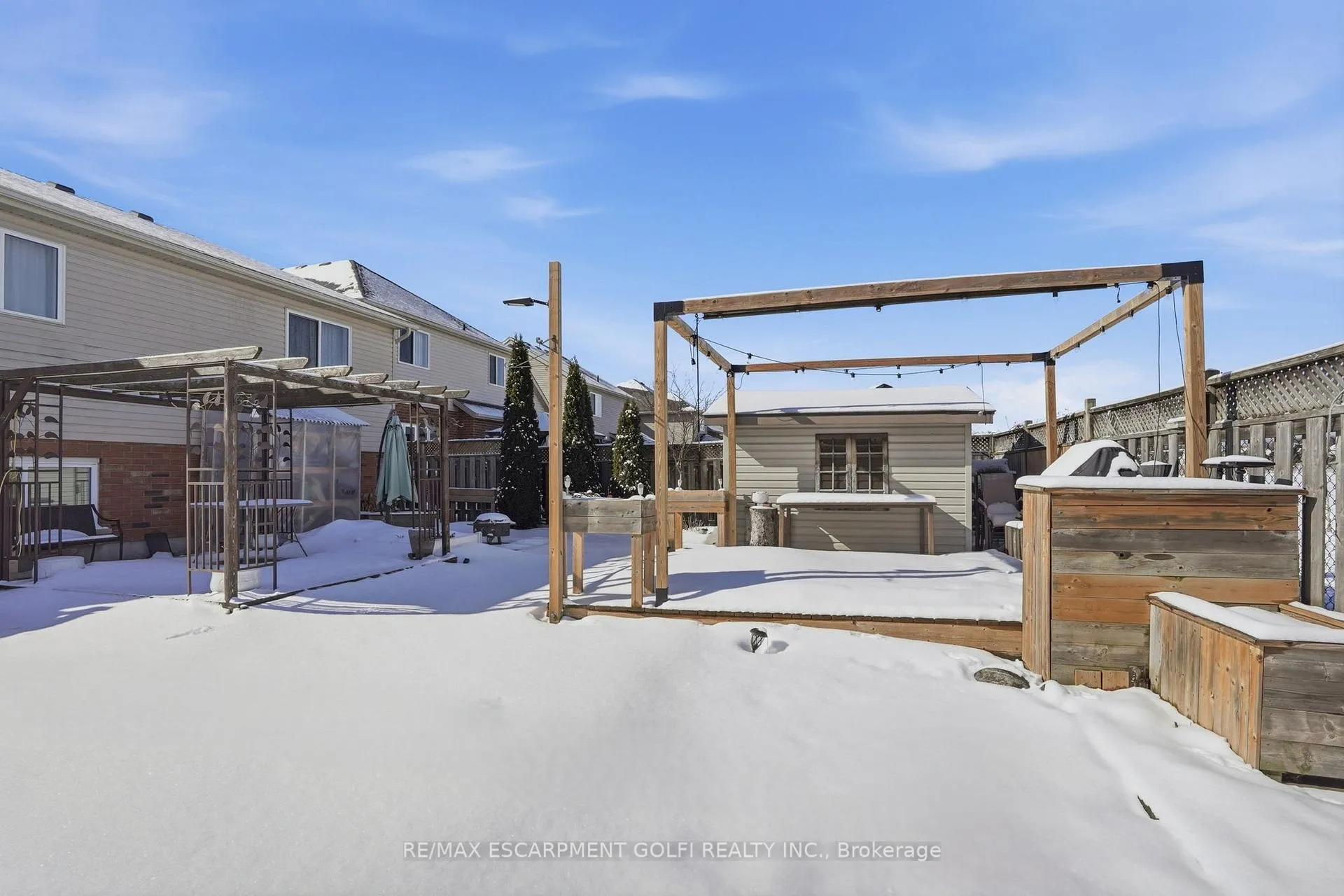 Photo 34 of 8407 Heikoop Crescent, Niagara Falls, Forestview — HOMEH