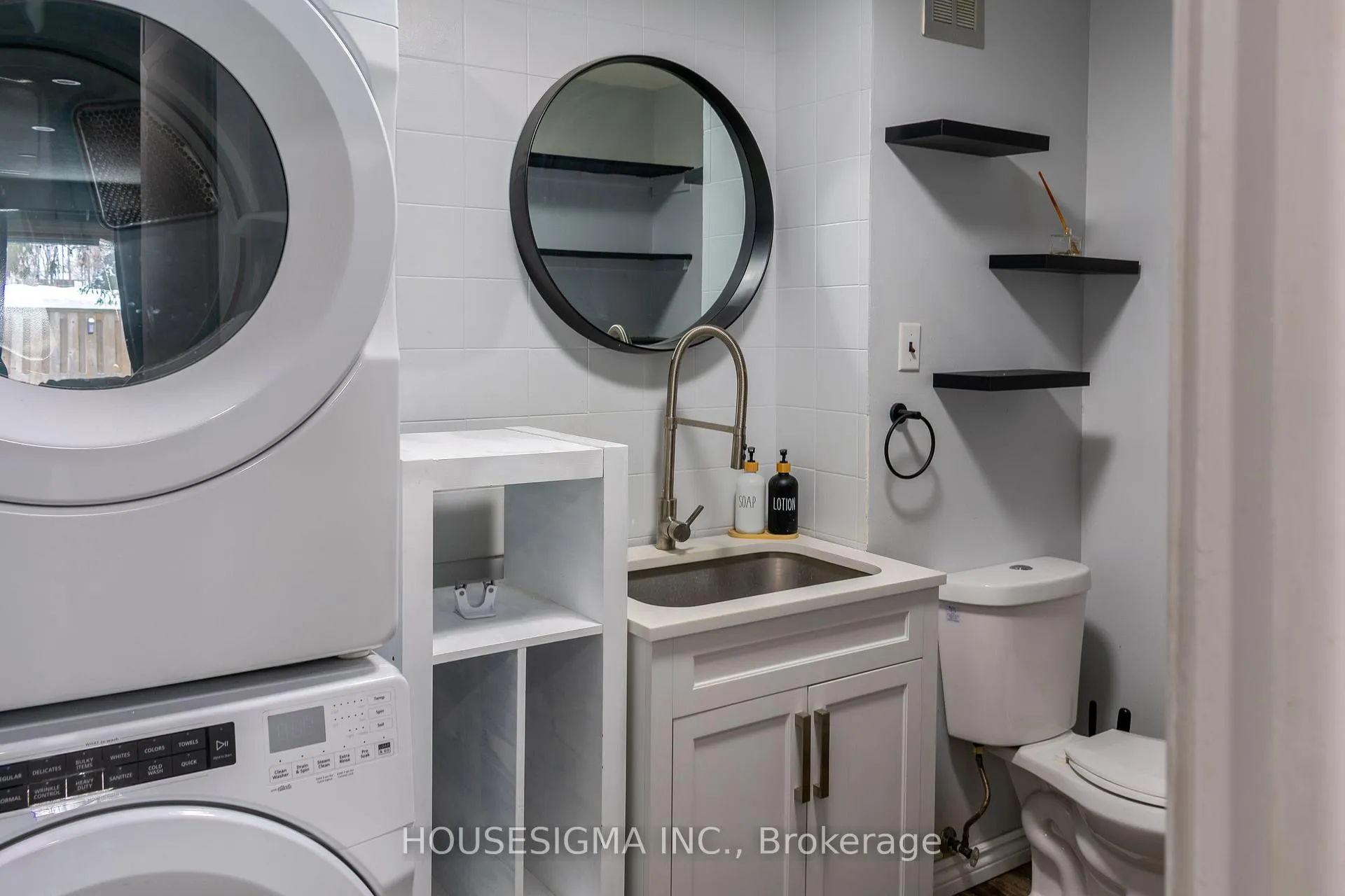 Photo 13 of Unit 49, 14 Williamsburg Road, Kitchener — HOMEH