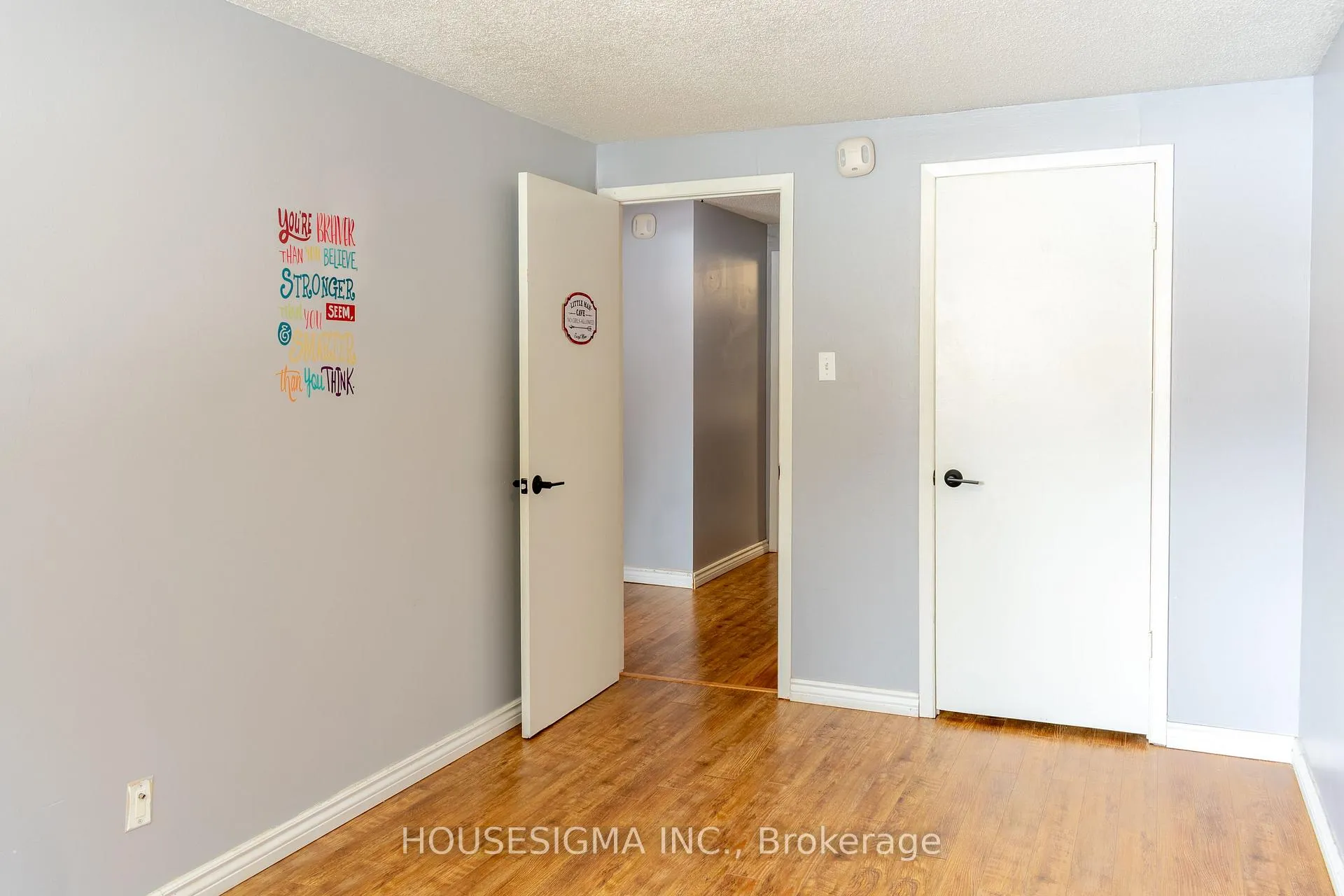 Photo 16 of Unit 49, 14 Williamsburg Road, Kitchener — HOMEH