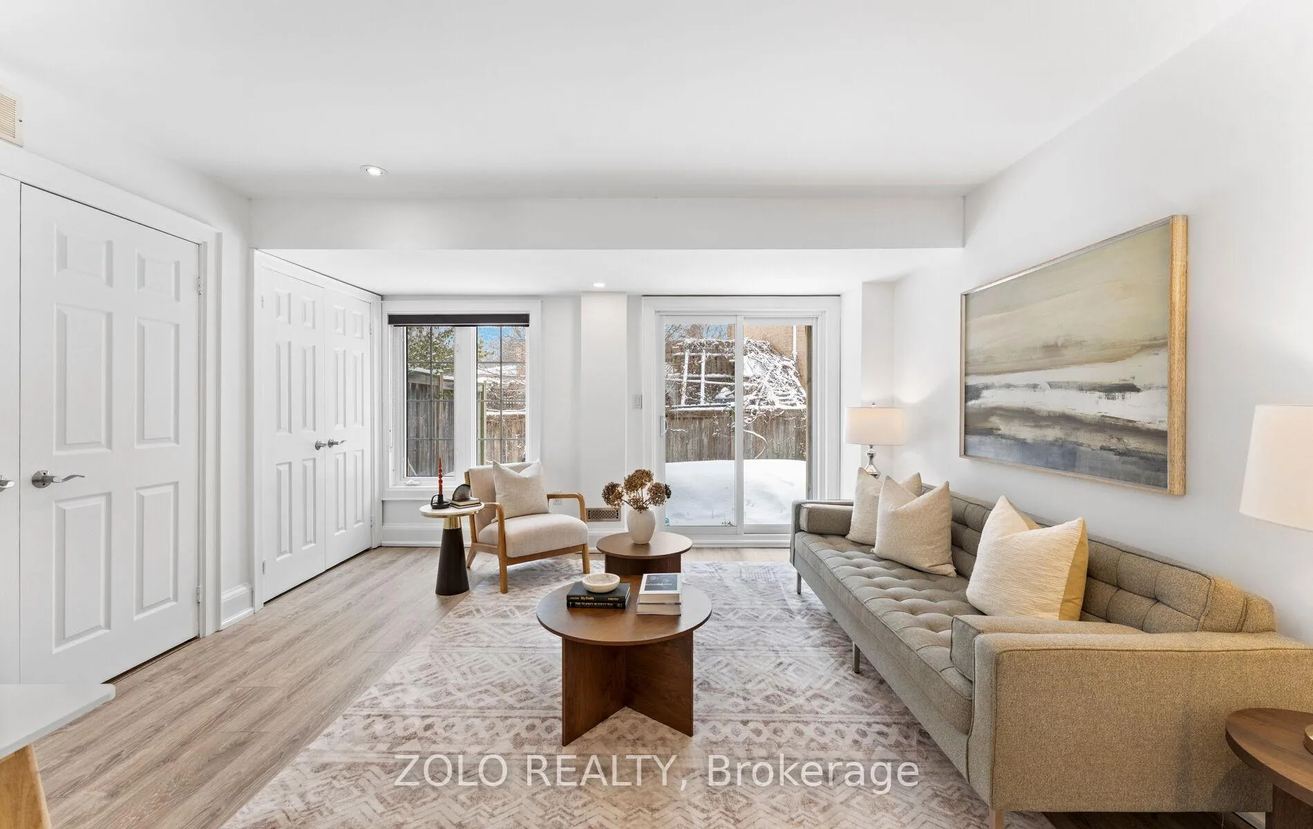 Photo 3 of 8 Burgon Place, Aurora, Aurora Village — HOMEH