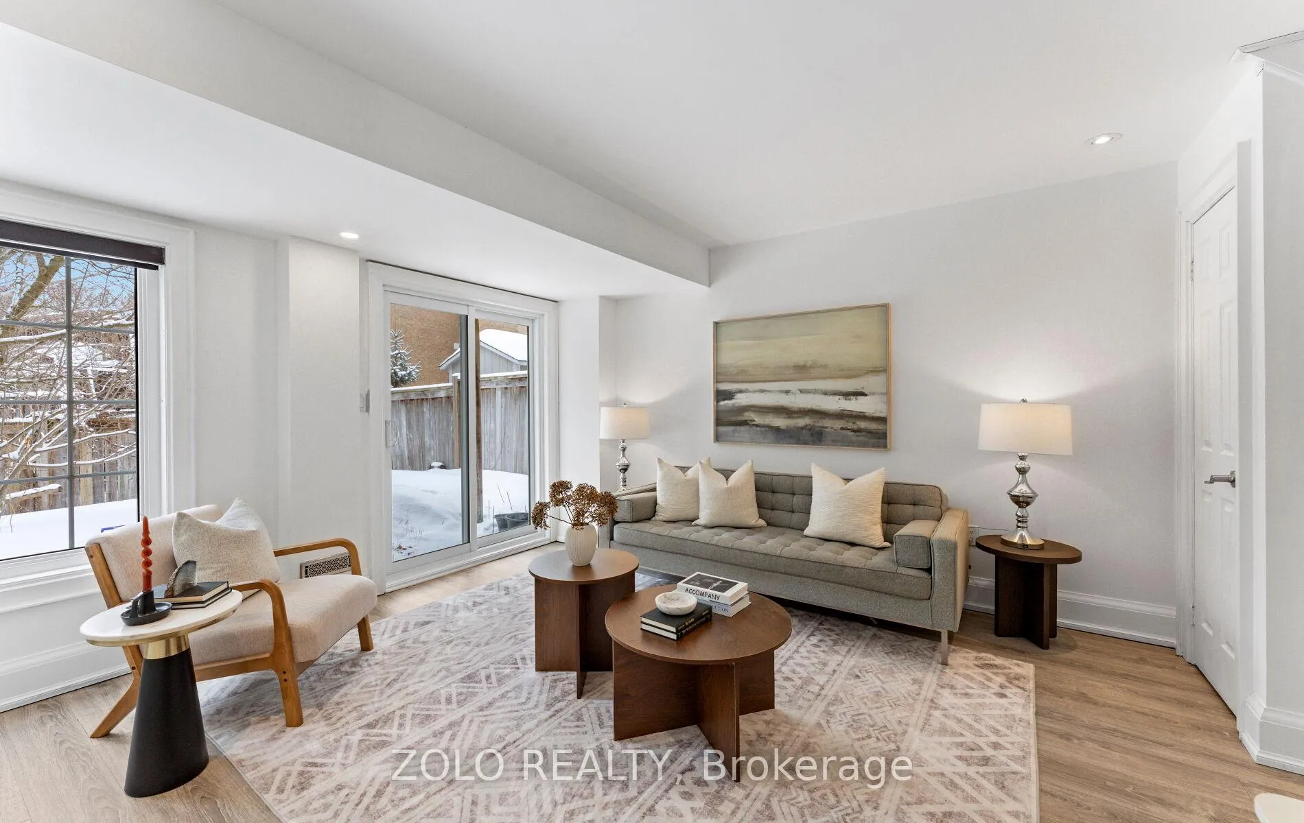 Photo 5 of 8 Burgon Place, Aurora, Aurora Village — HOMEH