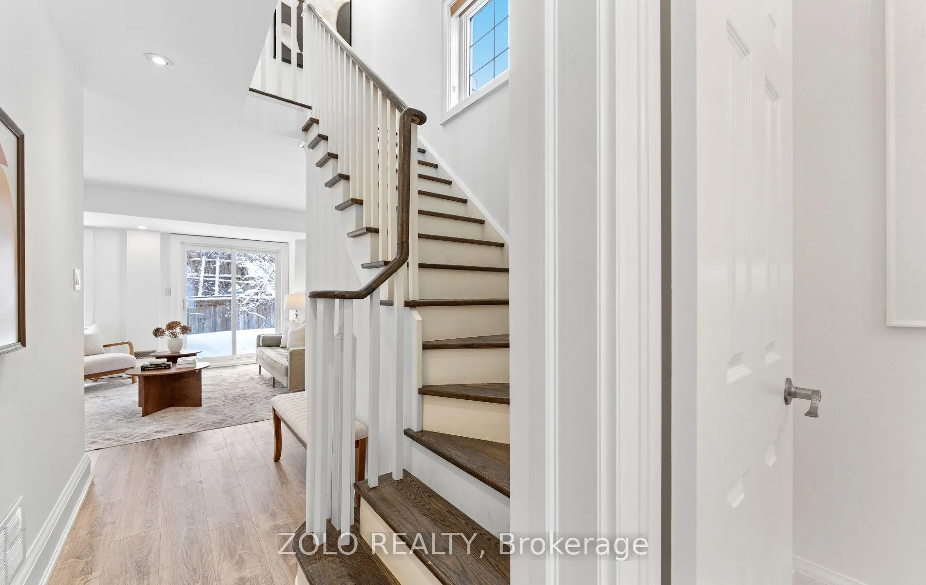 Photo 13 of 8 Burgon Place, Aurora, Aurora Village — HOMEH