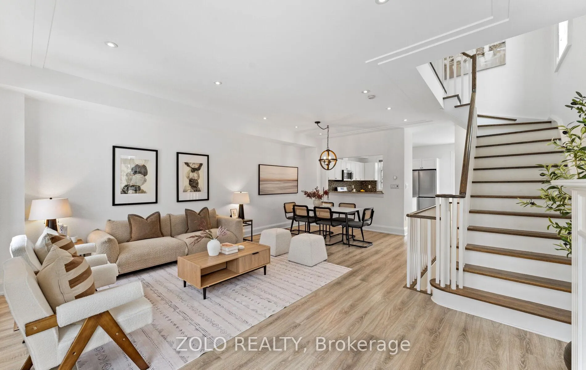Photo 17 of 8 Burgon Place, Aurora, Aurora Village — HOMEH