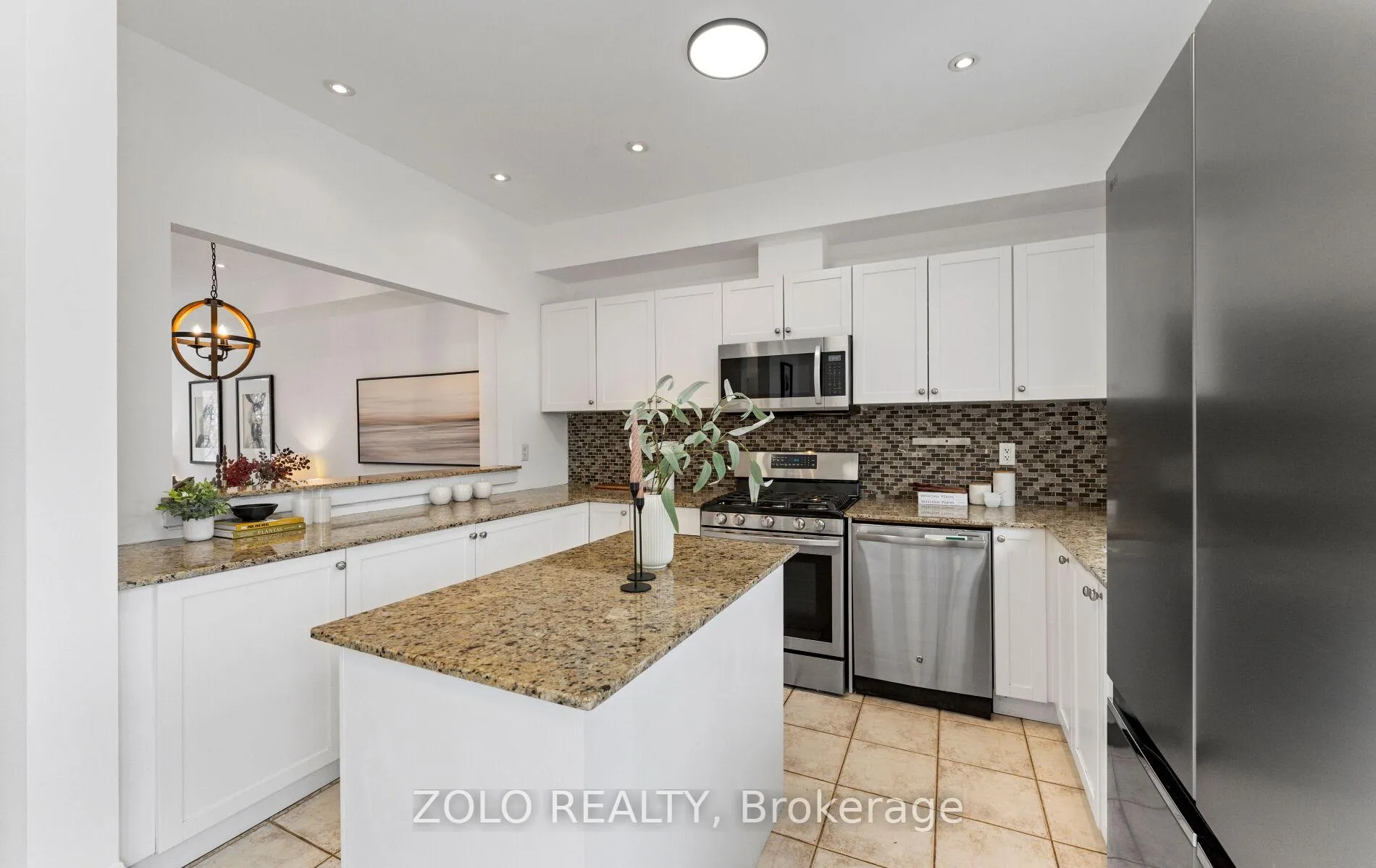 Photo 27 of 8 Burgon Place, Aurora, Aurora Village — HOMEH