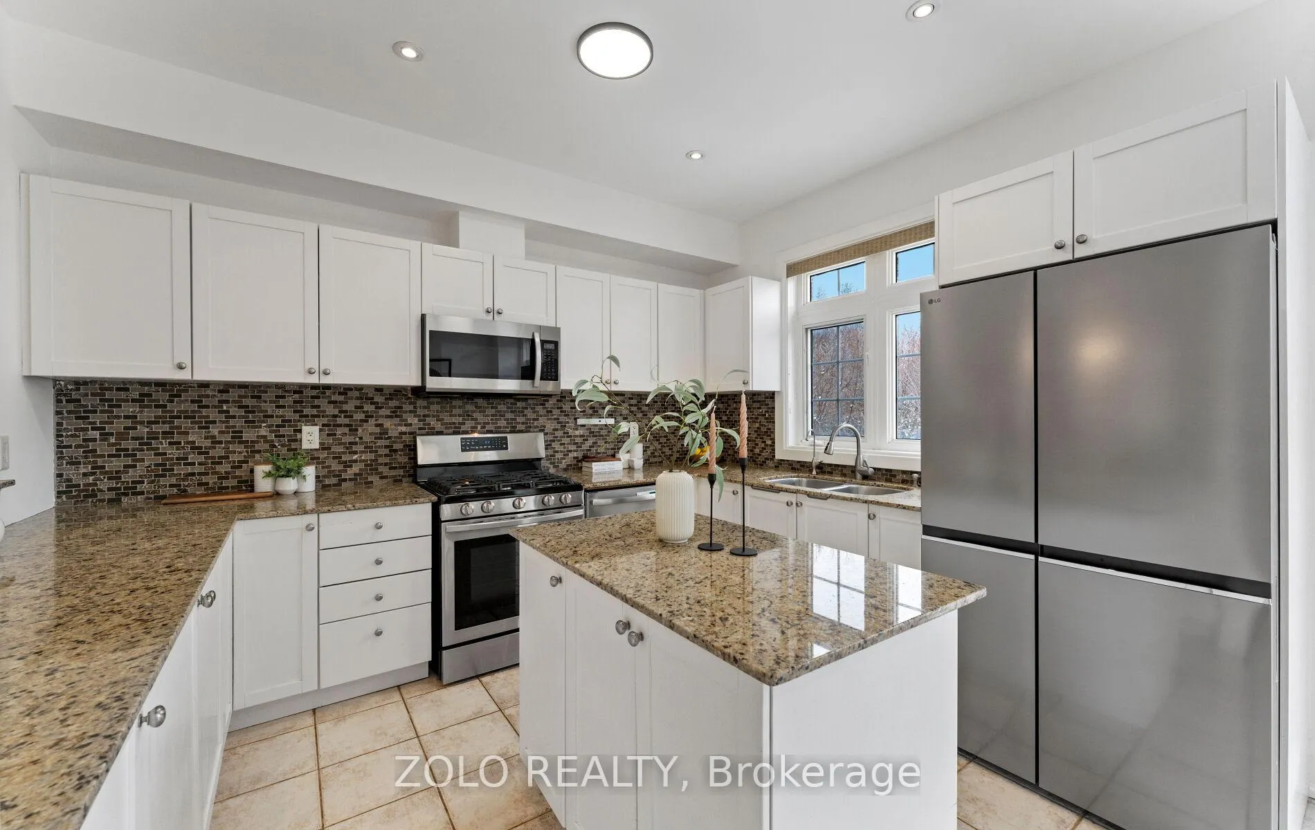 Photo 28 of 8 Burgon Place, Aurora, Aurora Village — HOMEH