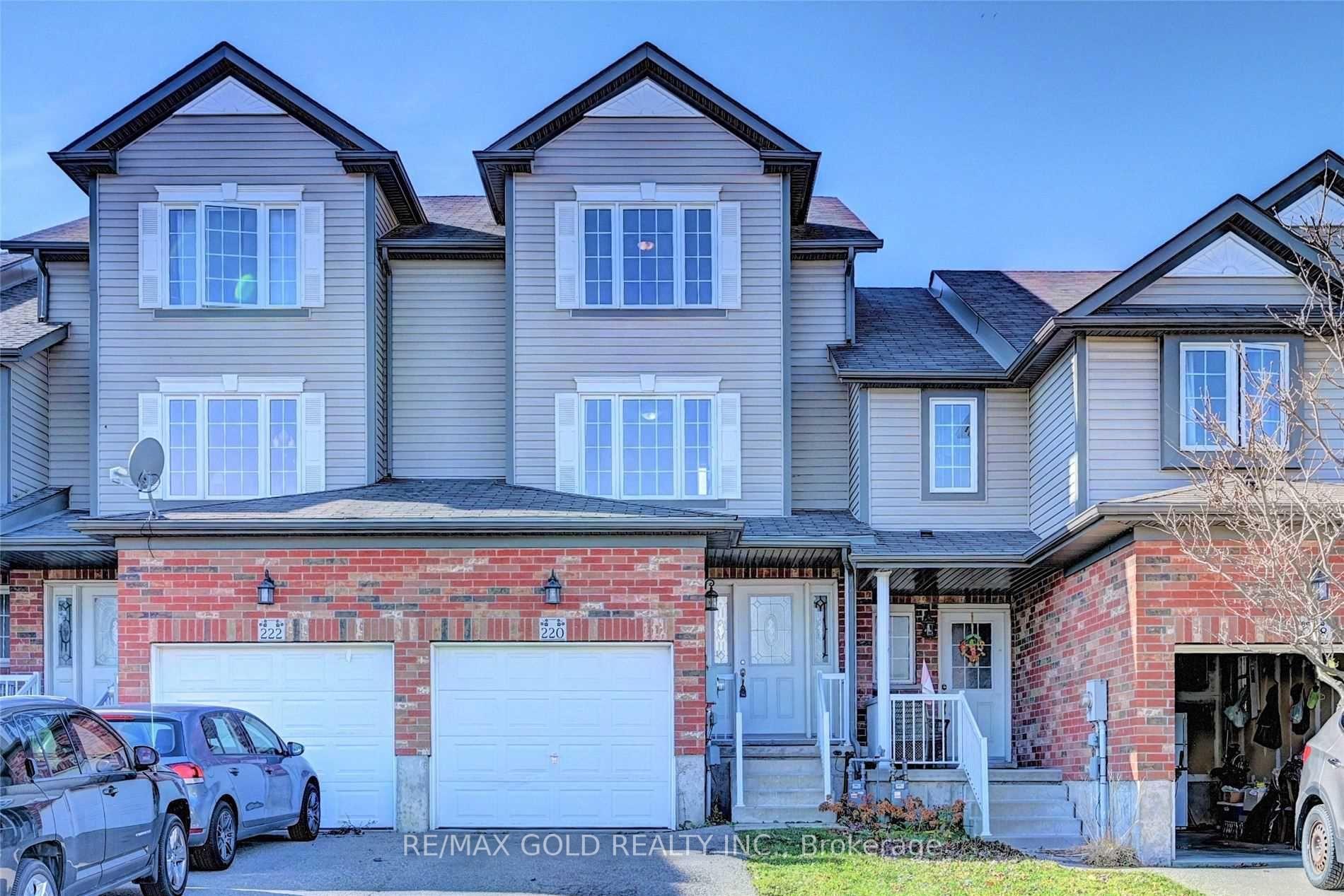 Front of 220 Westmeadow Drive