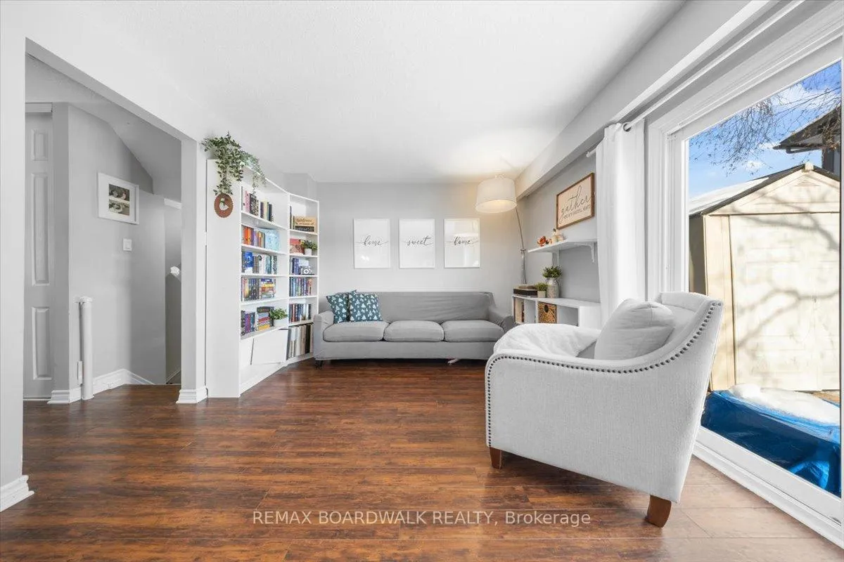 Photo 12 of 428 Moodie Drive, Ottawa, Westcliffe Estates — HOMEH