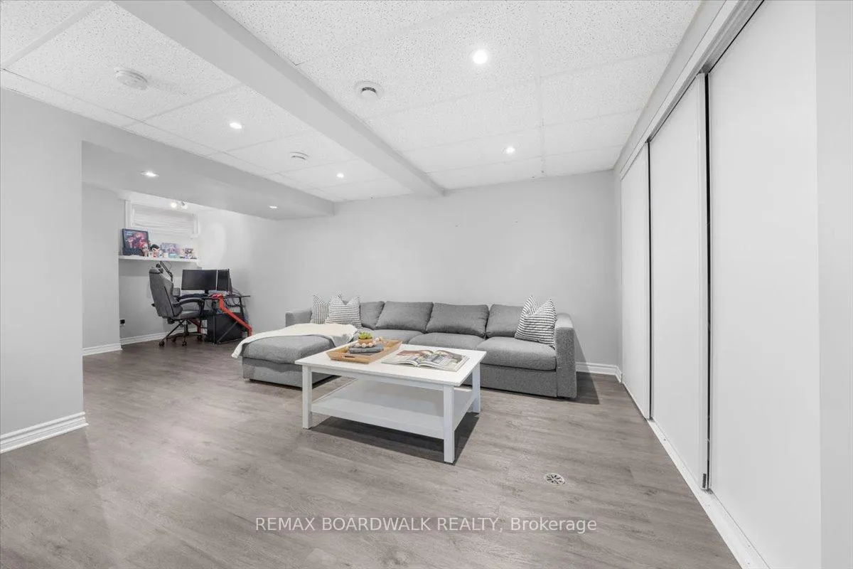 Photo 30 of 428 Moodie Drive, Ottawa, Westcliffe Estates — HOMEH