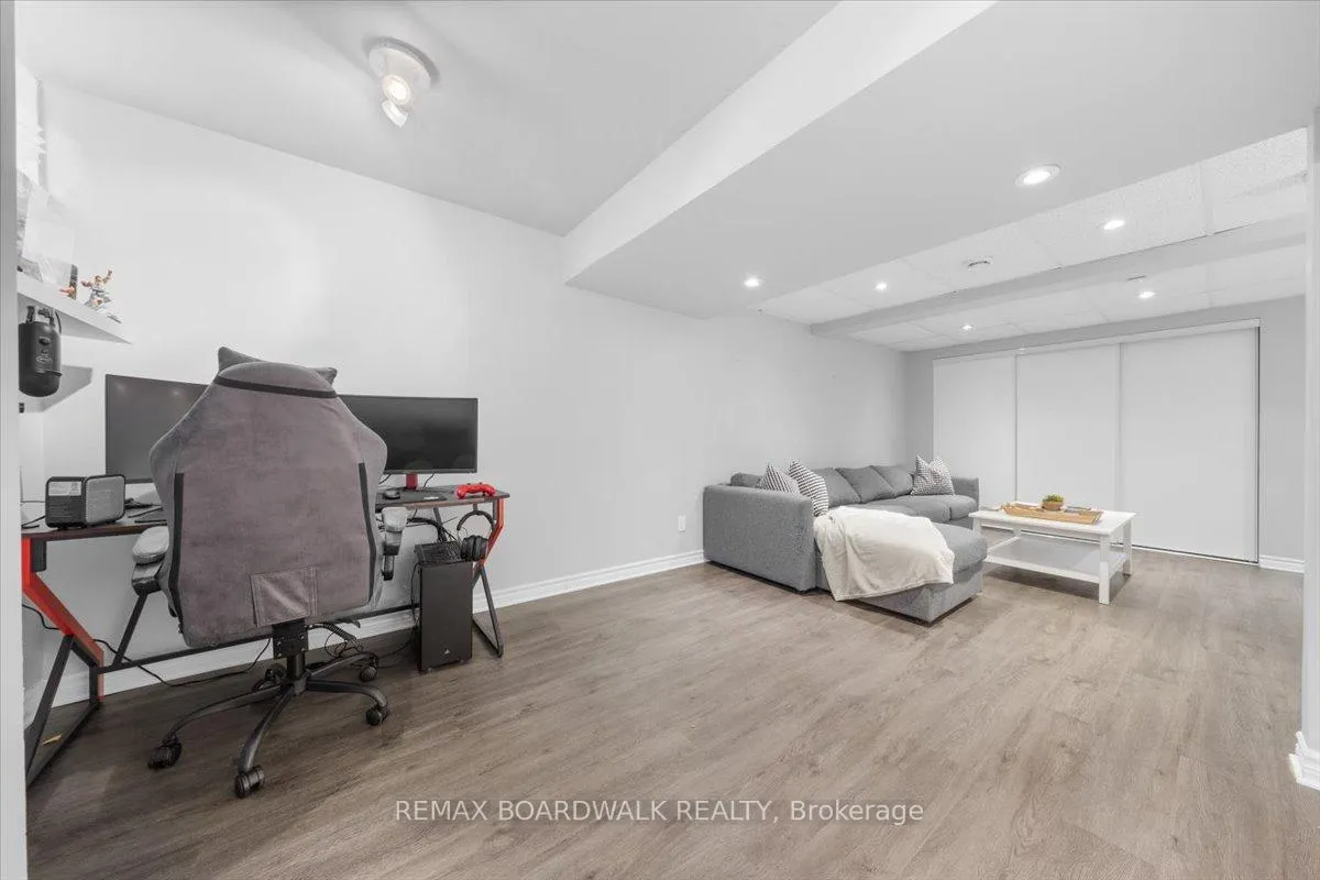 Photo 34 of 428 Moodie Drive, Ottawa, Westcliffe Estates — HOMEH